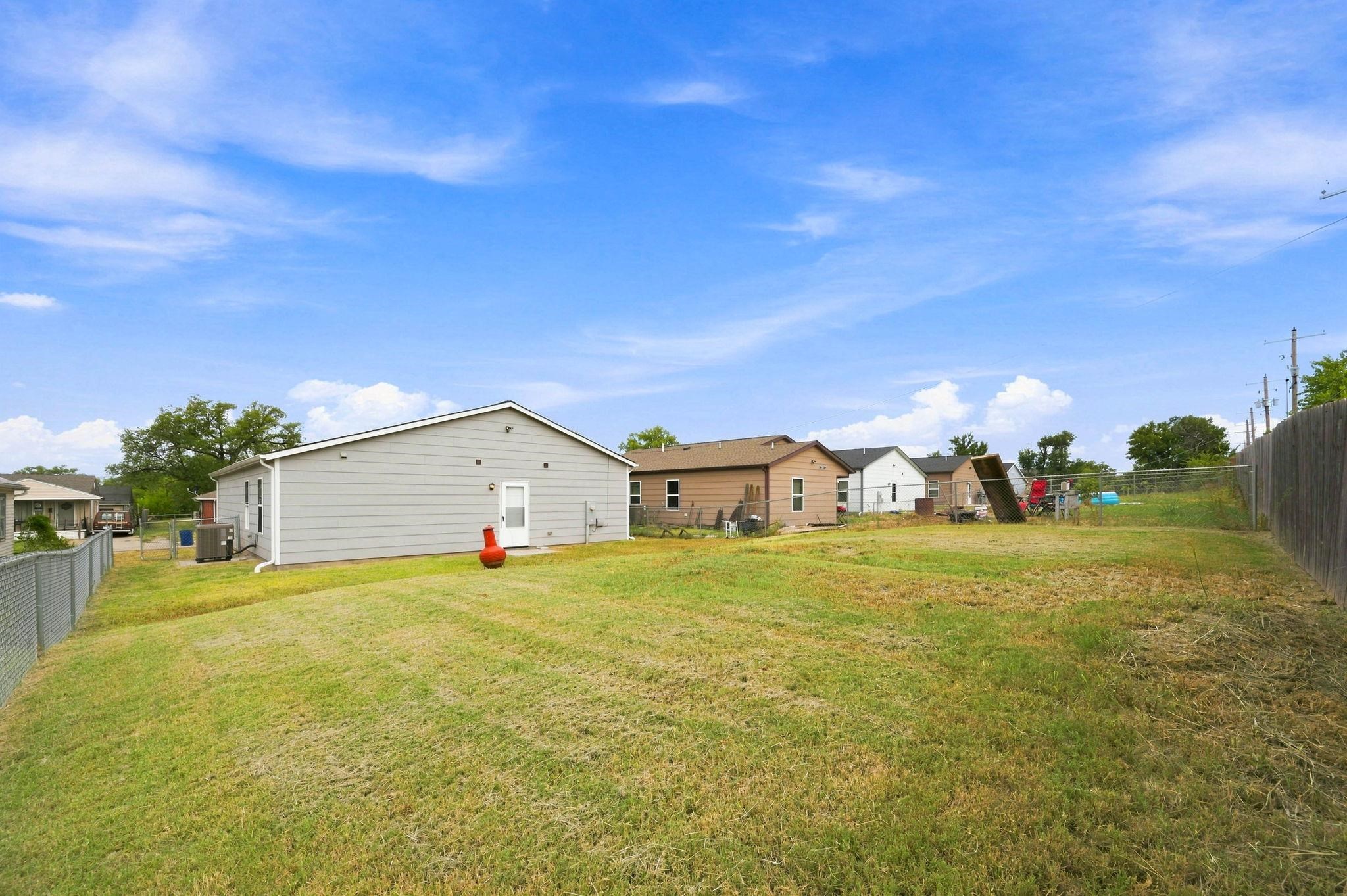 1304 N Lorraine Ave Property Photo 22
