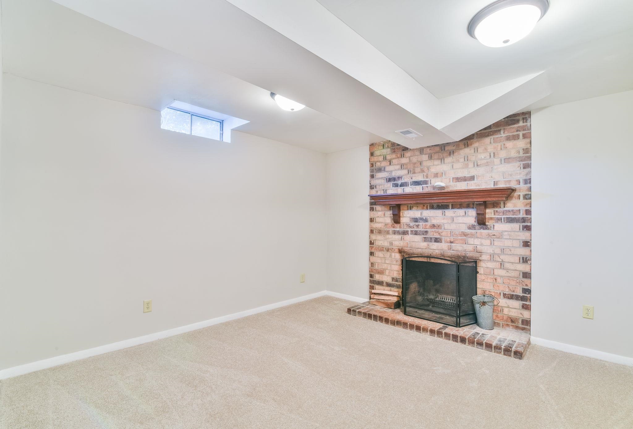 3208 N Cranberry Property Photo 21