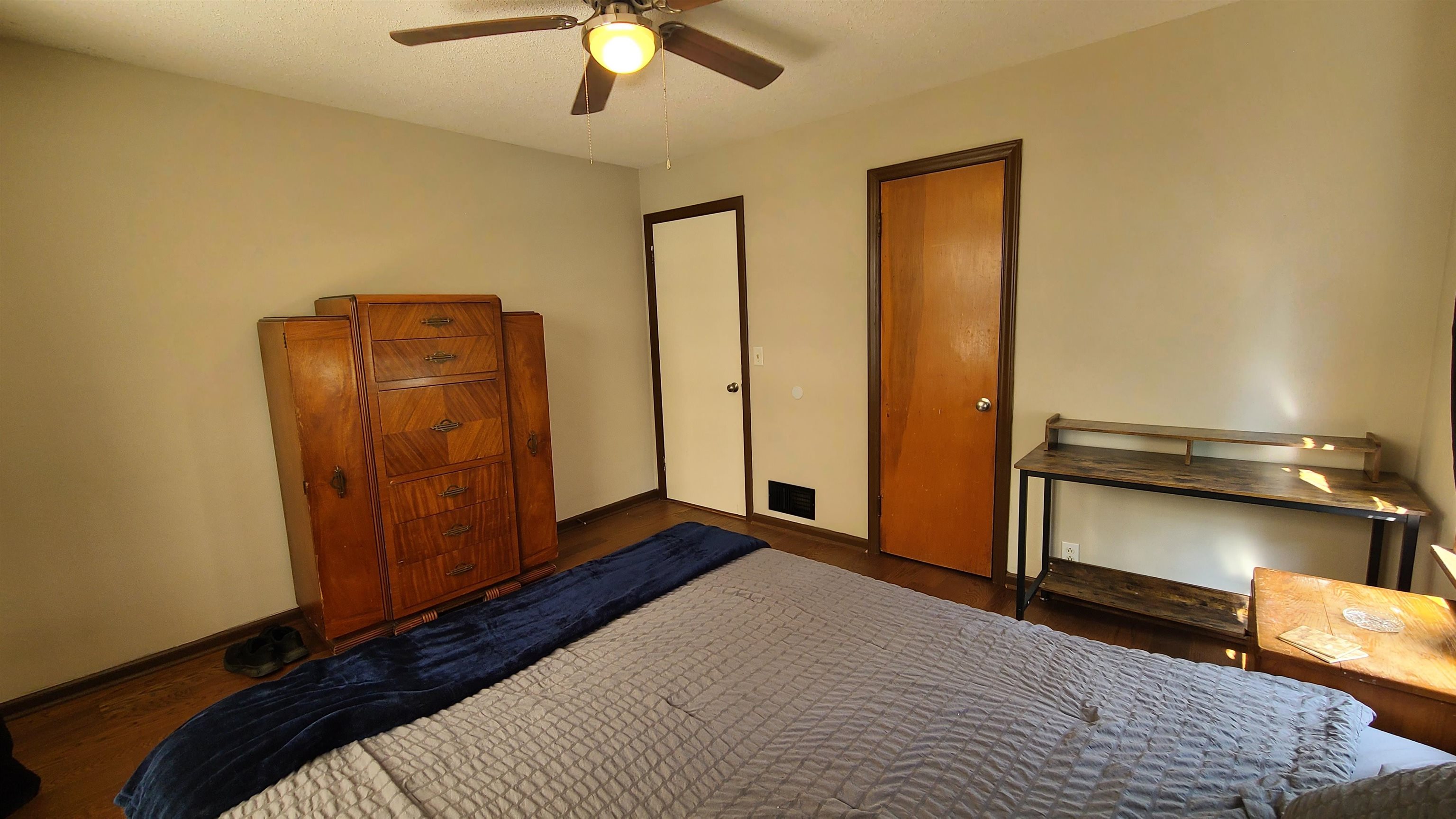 2214 S Pinecrest Ave Property Photo 14