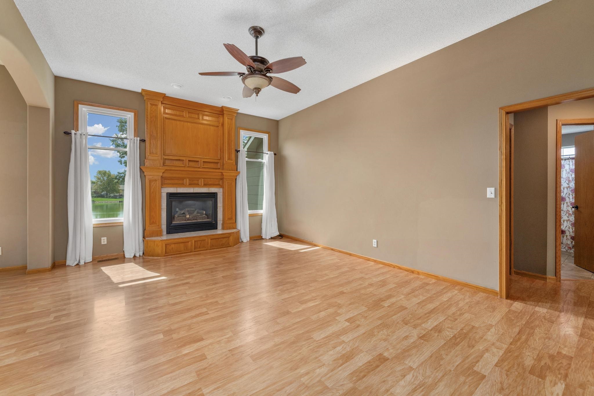 11421 W Central Park St Property Photo 7