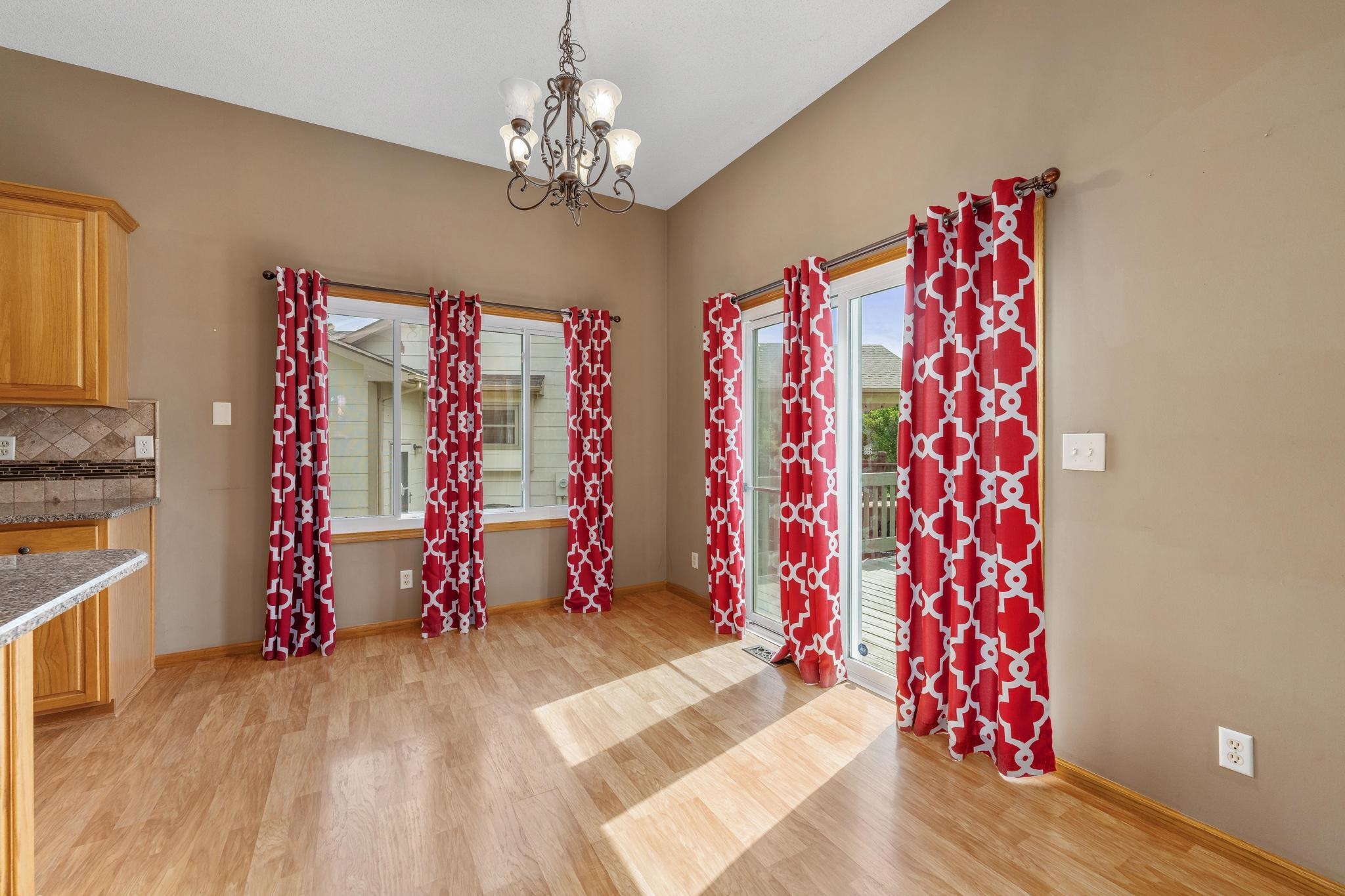 11421 W Central Park St Property Photo 8