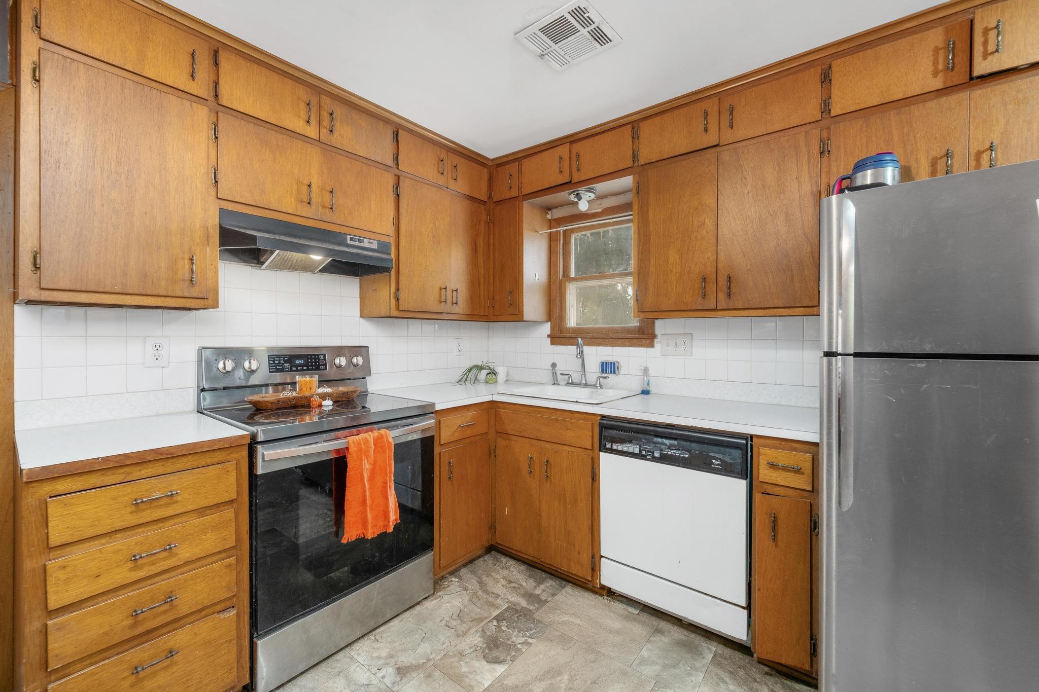301 N Lincoln St Property Photo 11