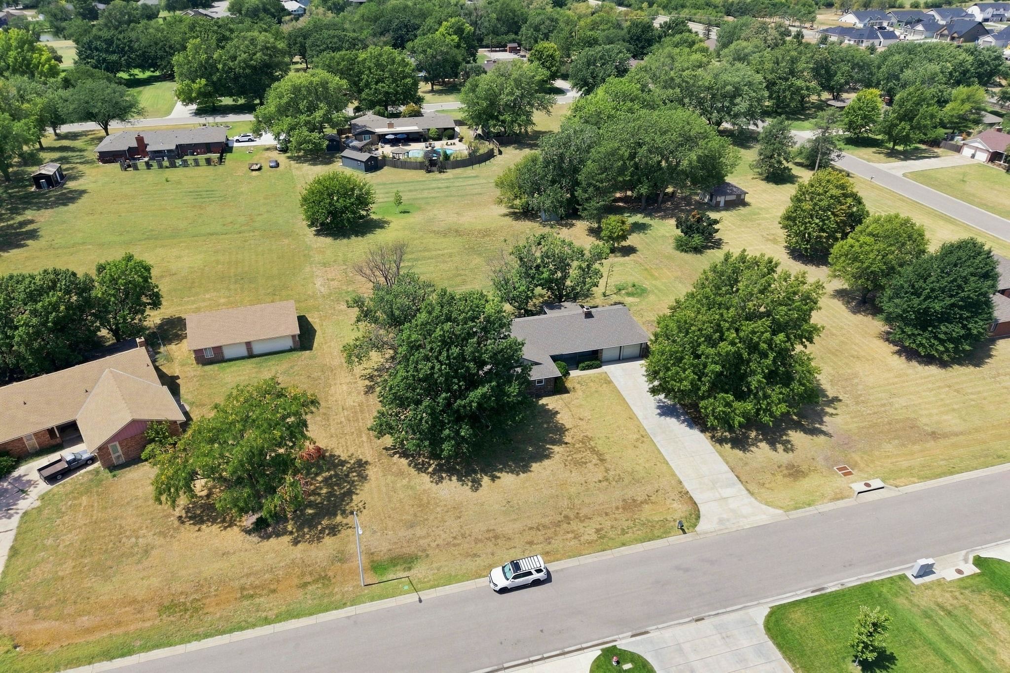 607 N Wheatland Property Photo 31