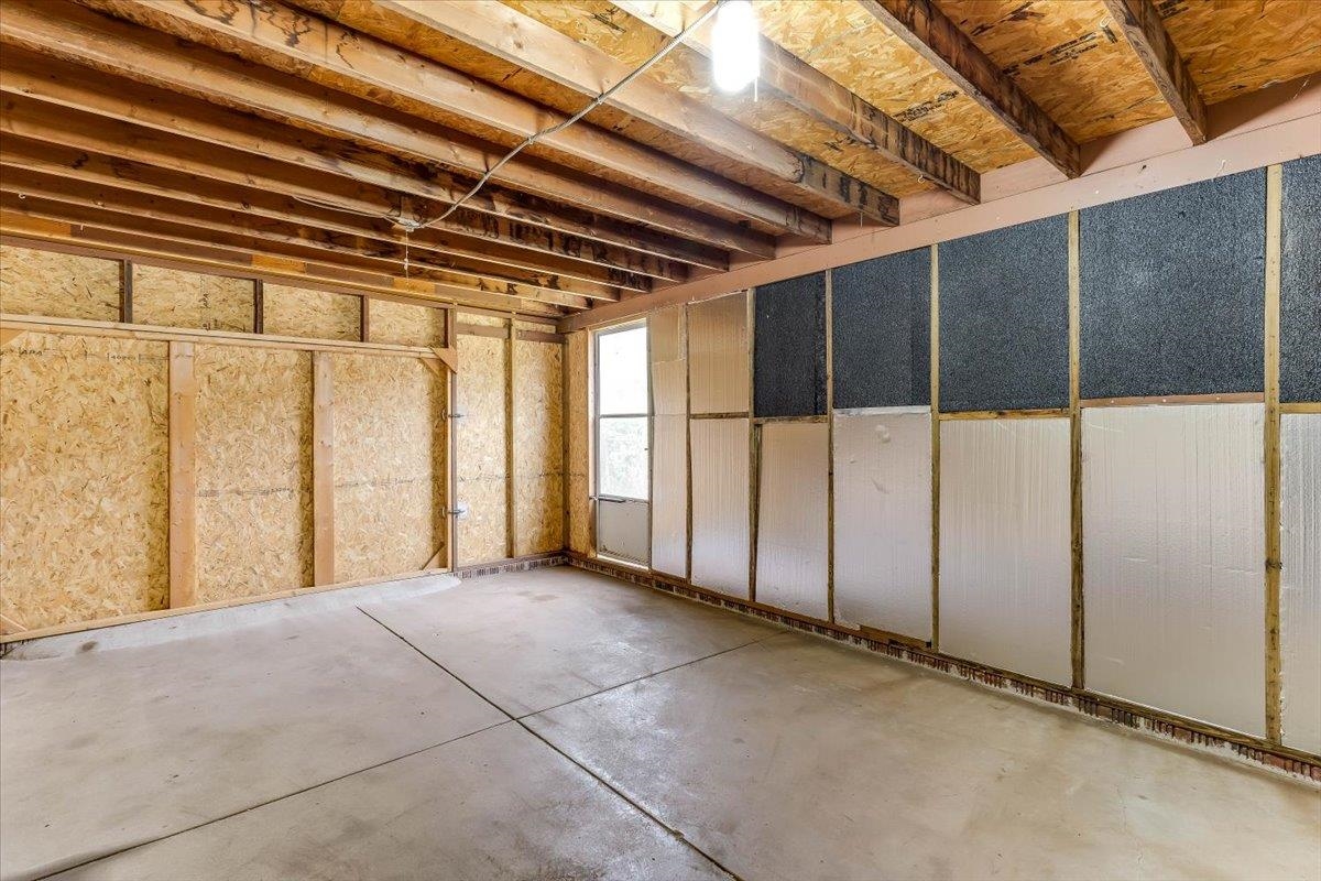 1937 N Kessler Property Photo 29