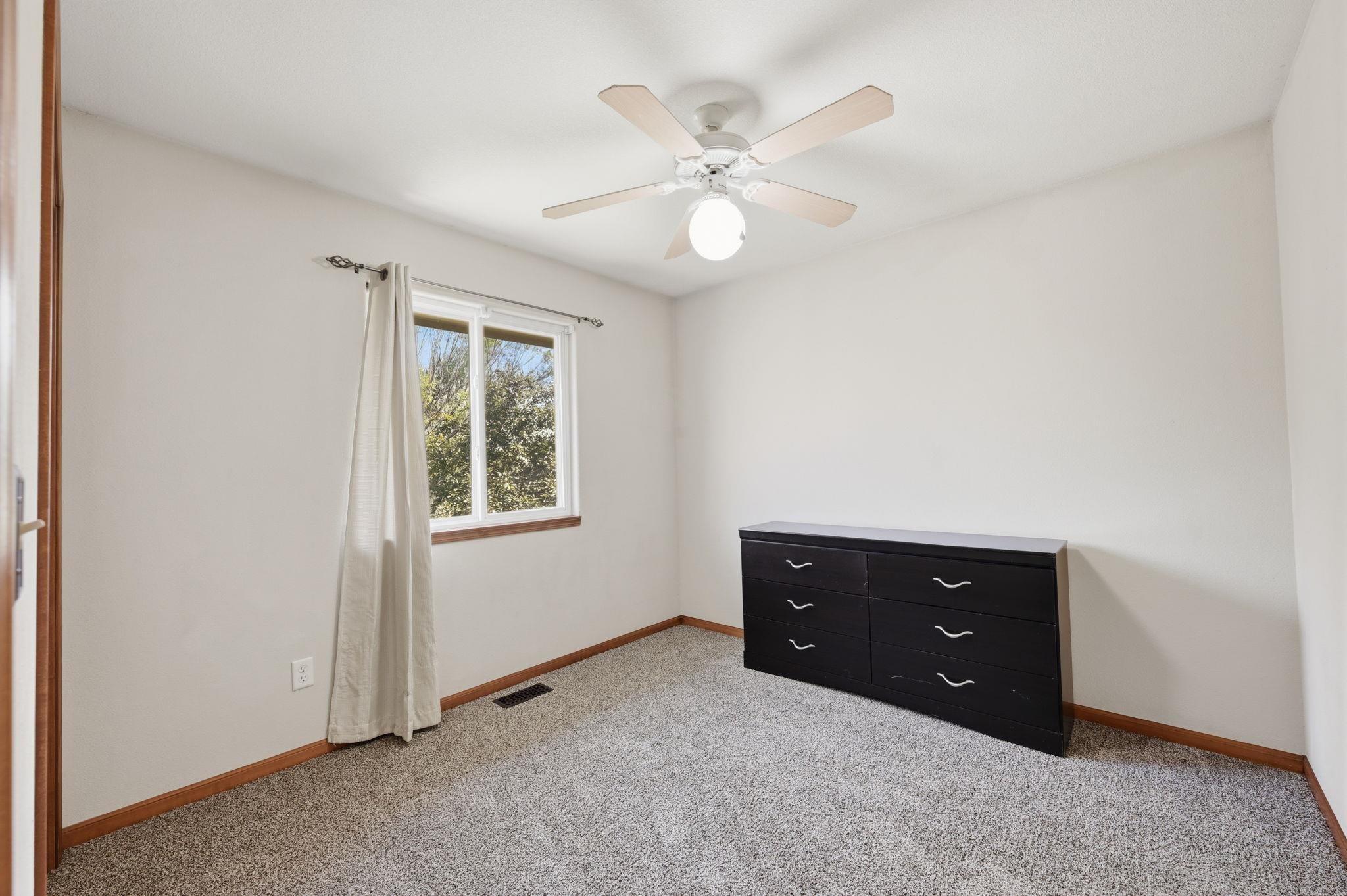 200 E Stone Path Property Photo 14
