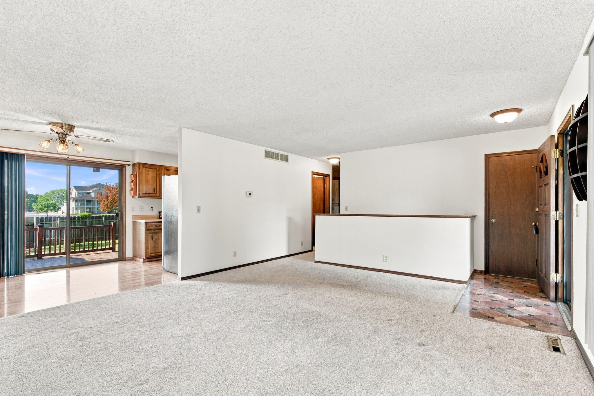 10607 W Nantucket St Property Photo 7