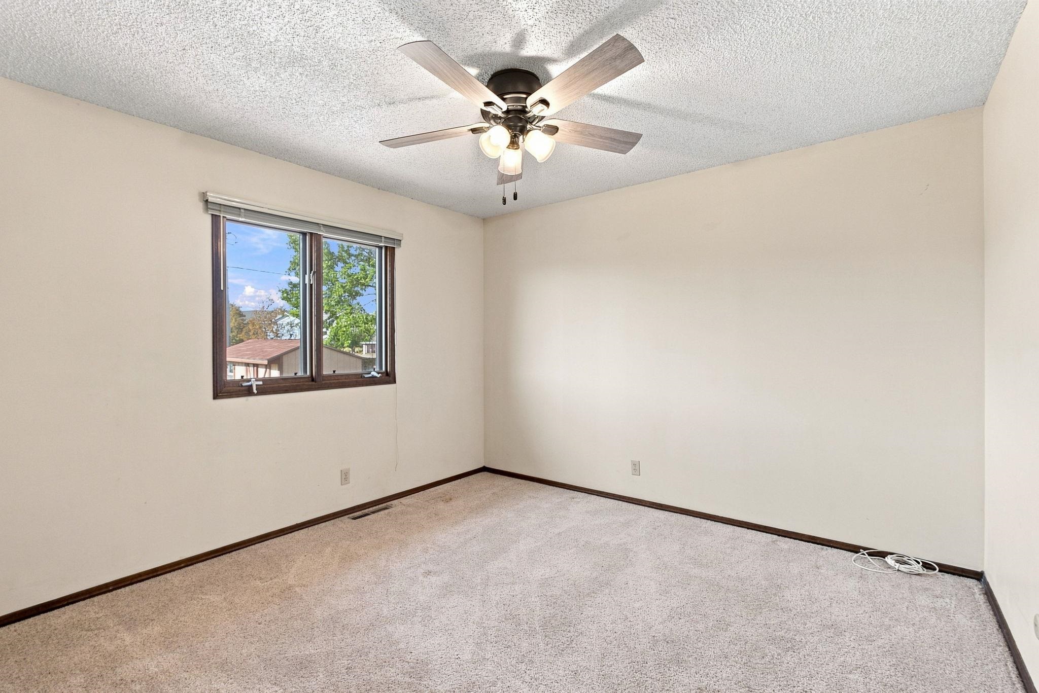 10607 W Nantucket St Property Photo 17