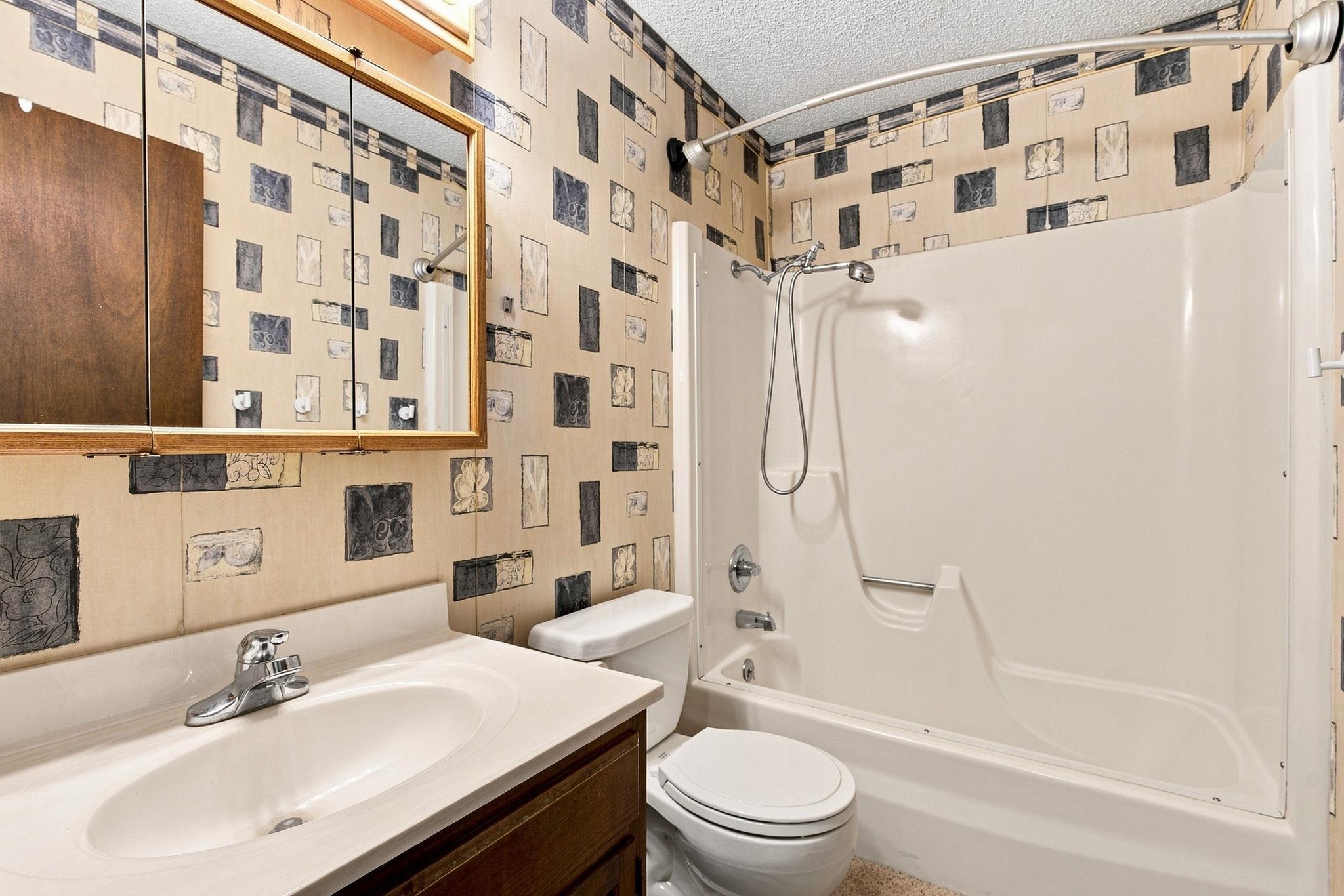 10607 W Nantucket St Property Photo 18