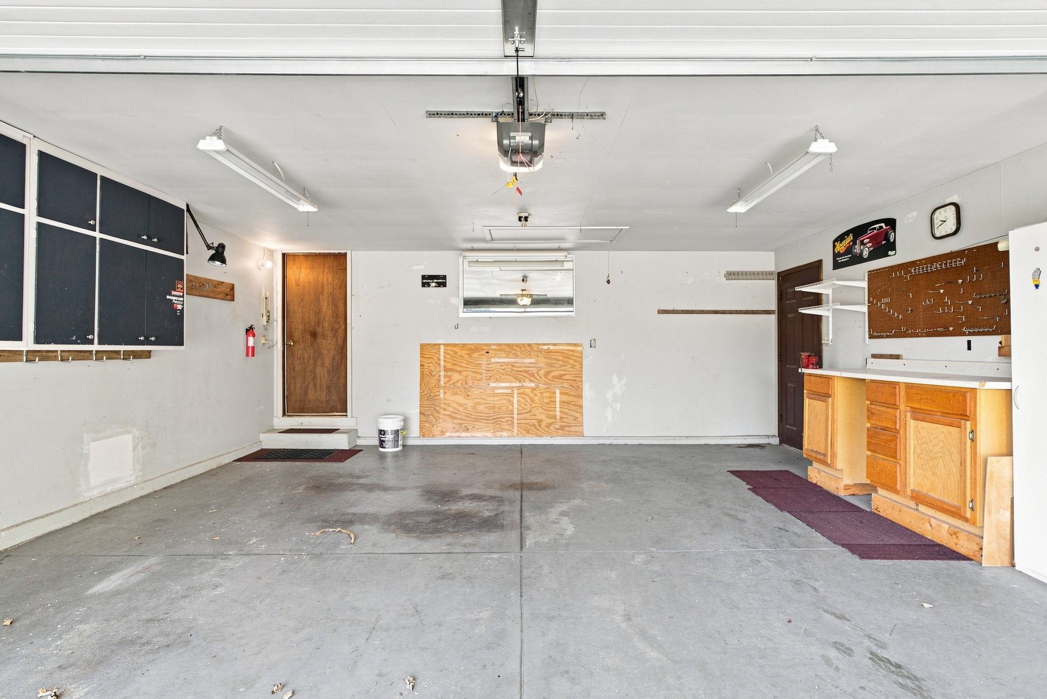10607 W Nantucket St Property Photo 28