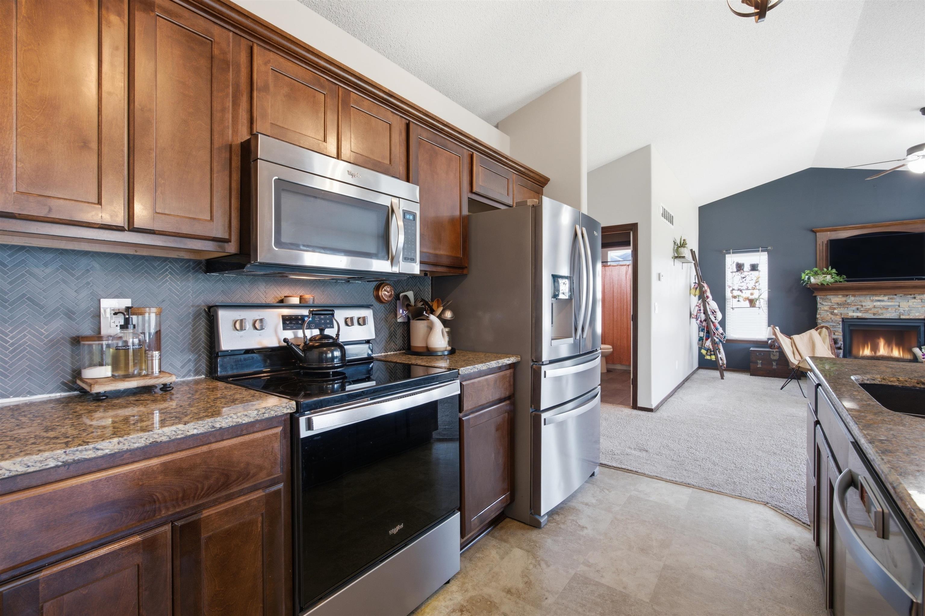4703 N Marblefalls Property Photo 12
