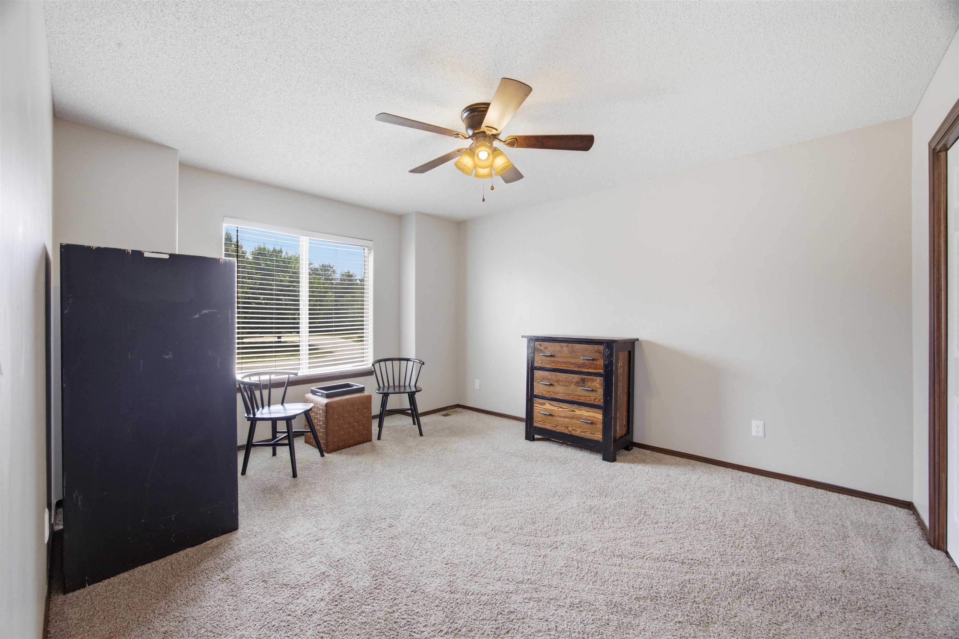 4703 N Marblefalls Property Photo 19