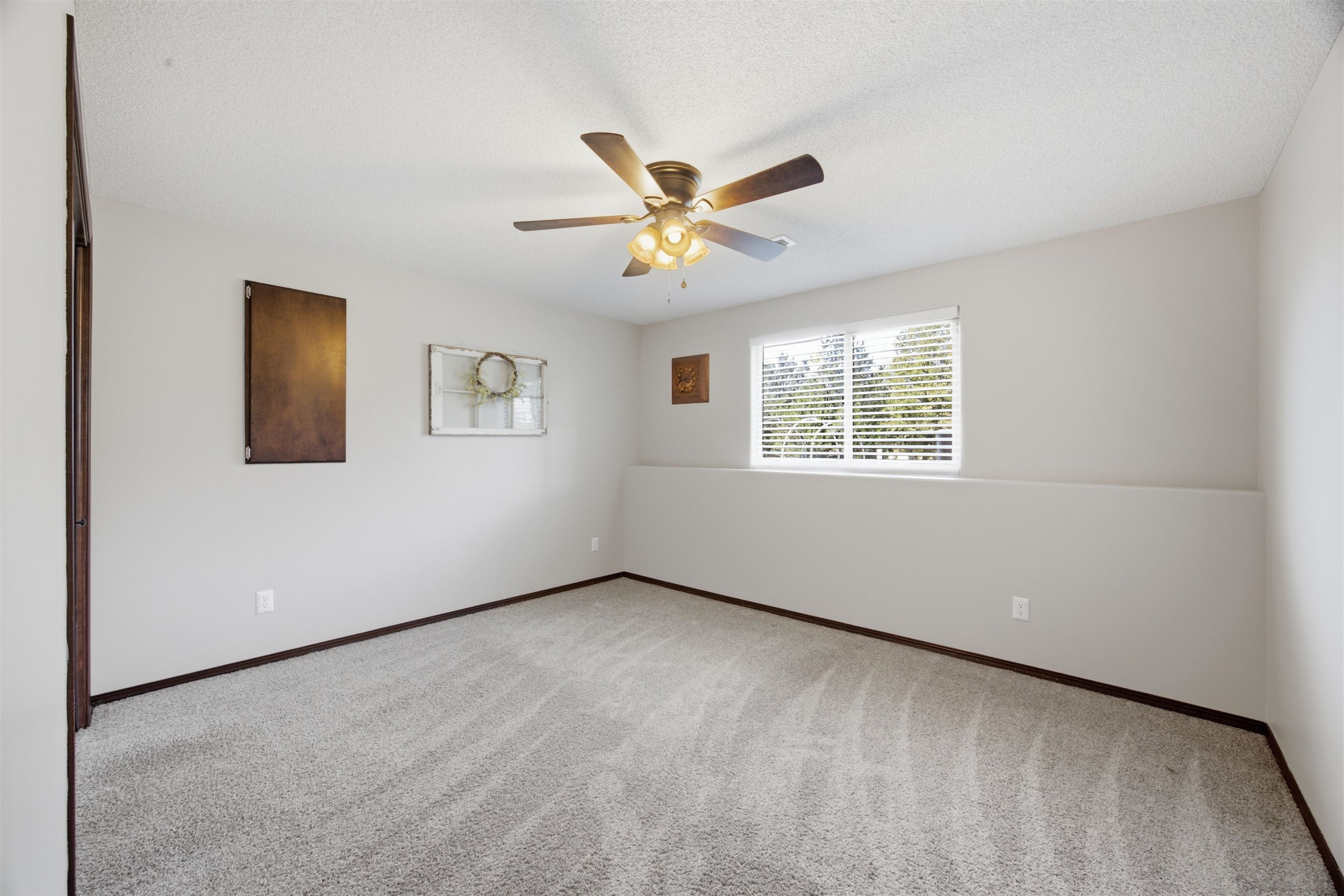 4703 N Marblefalls Property Photo 28