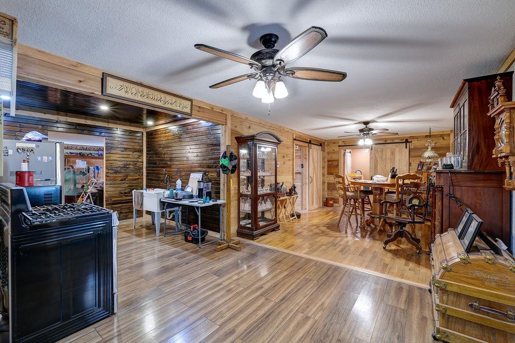 113 Broadway Property Photo 6