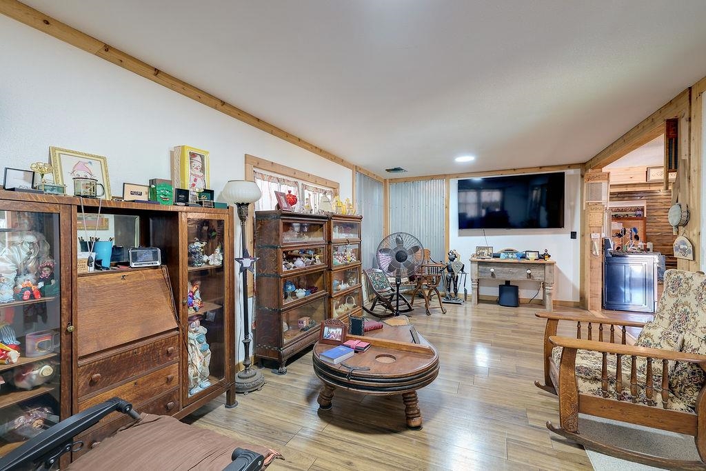 113 Broadway Property Photo 9