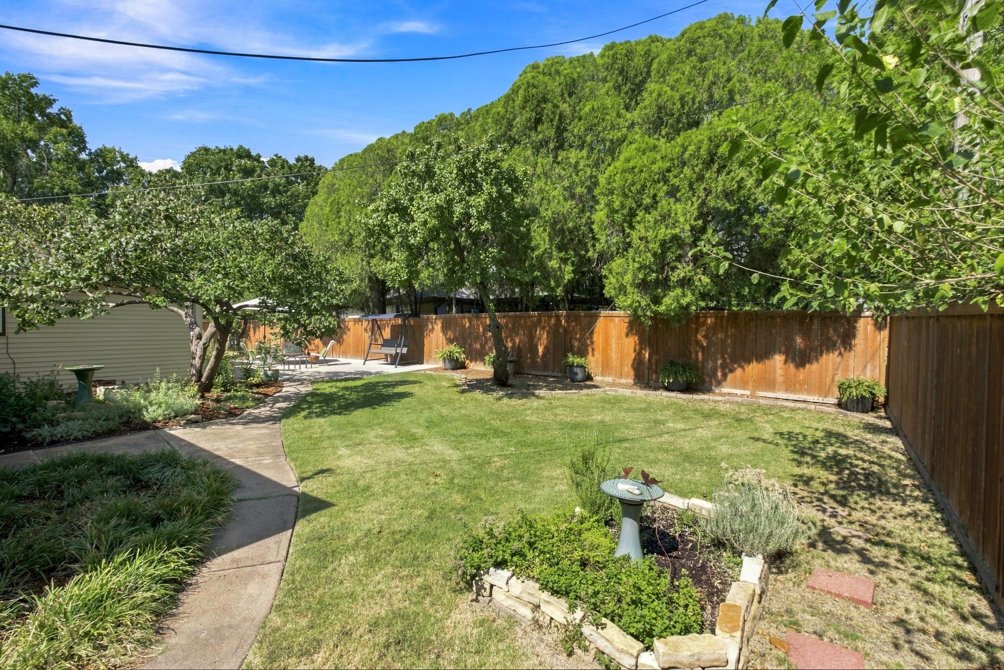 401 N Brookside Property Photo 30