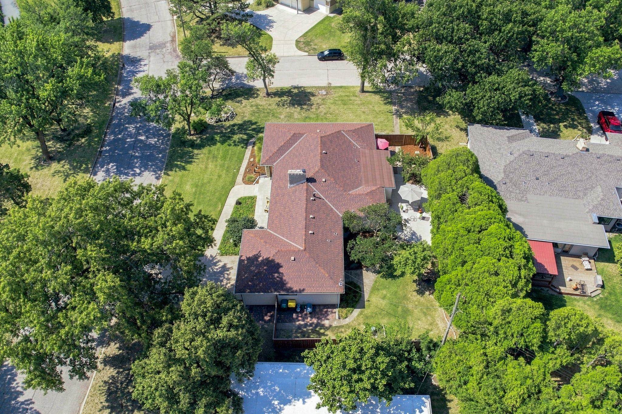 401 N Brookside Property Photo 36