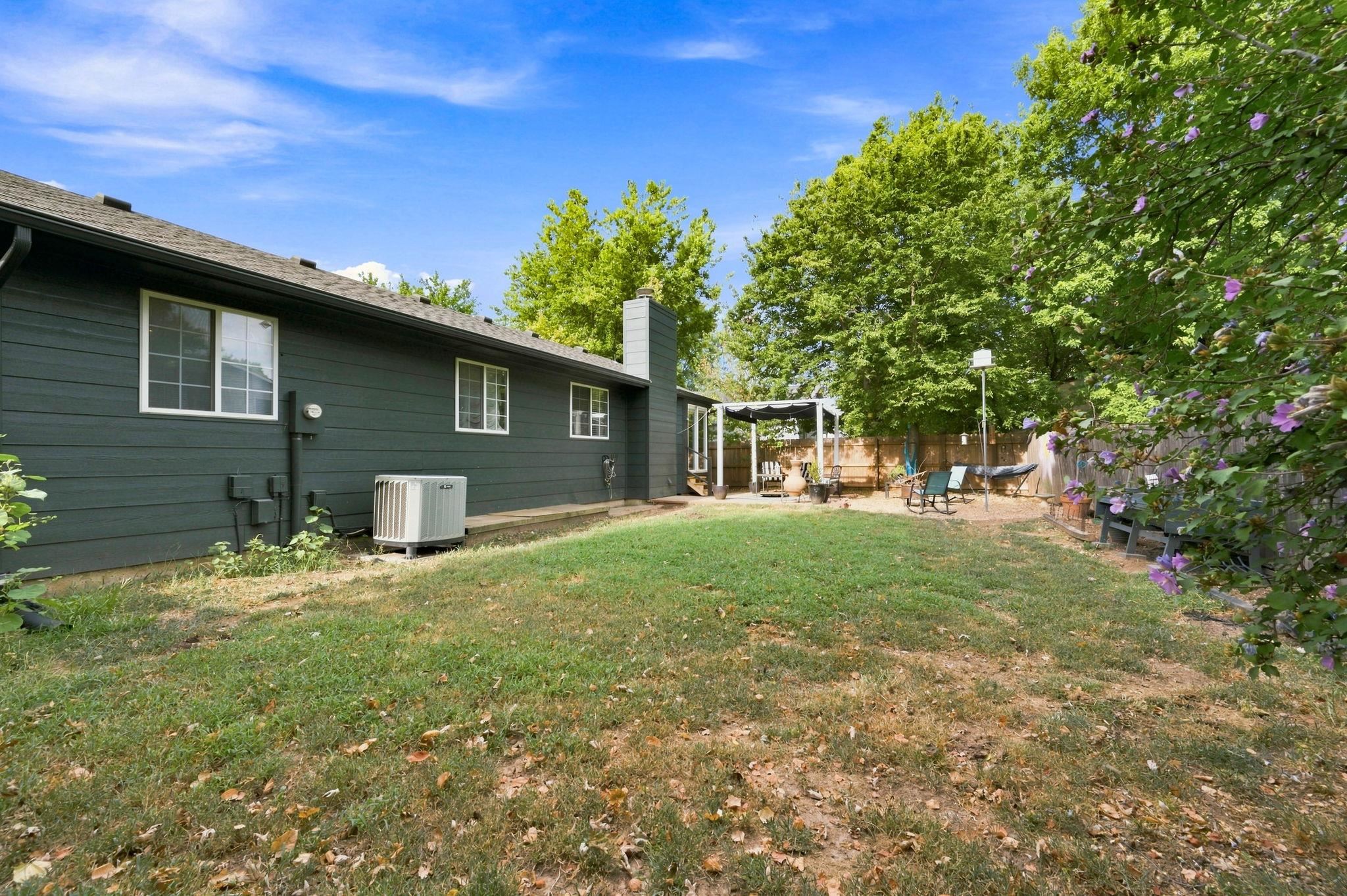 11802 W Jamesburg St Property Photo 26