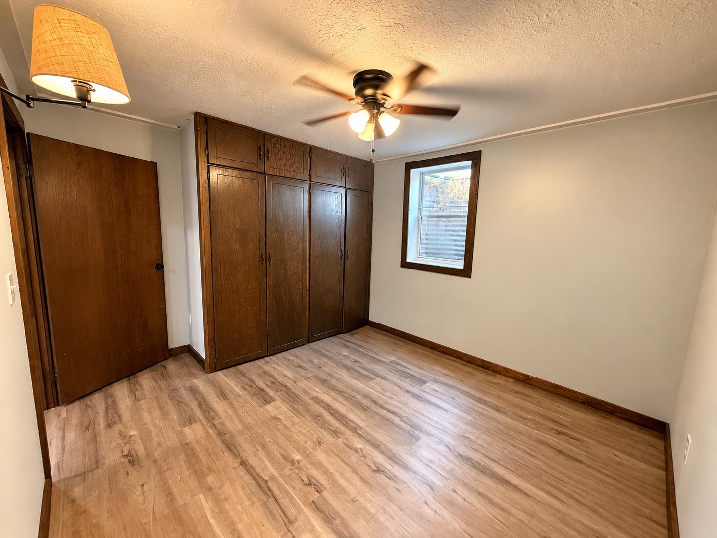 8232 N Prairie Lake Rd Property Photo 18