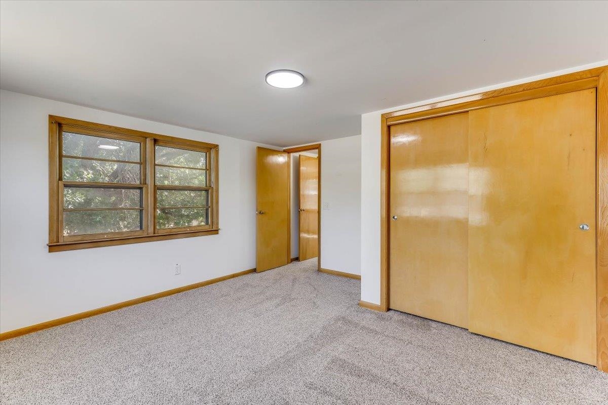 100 S Matson Ave. Property Photo 32