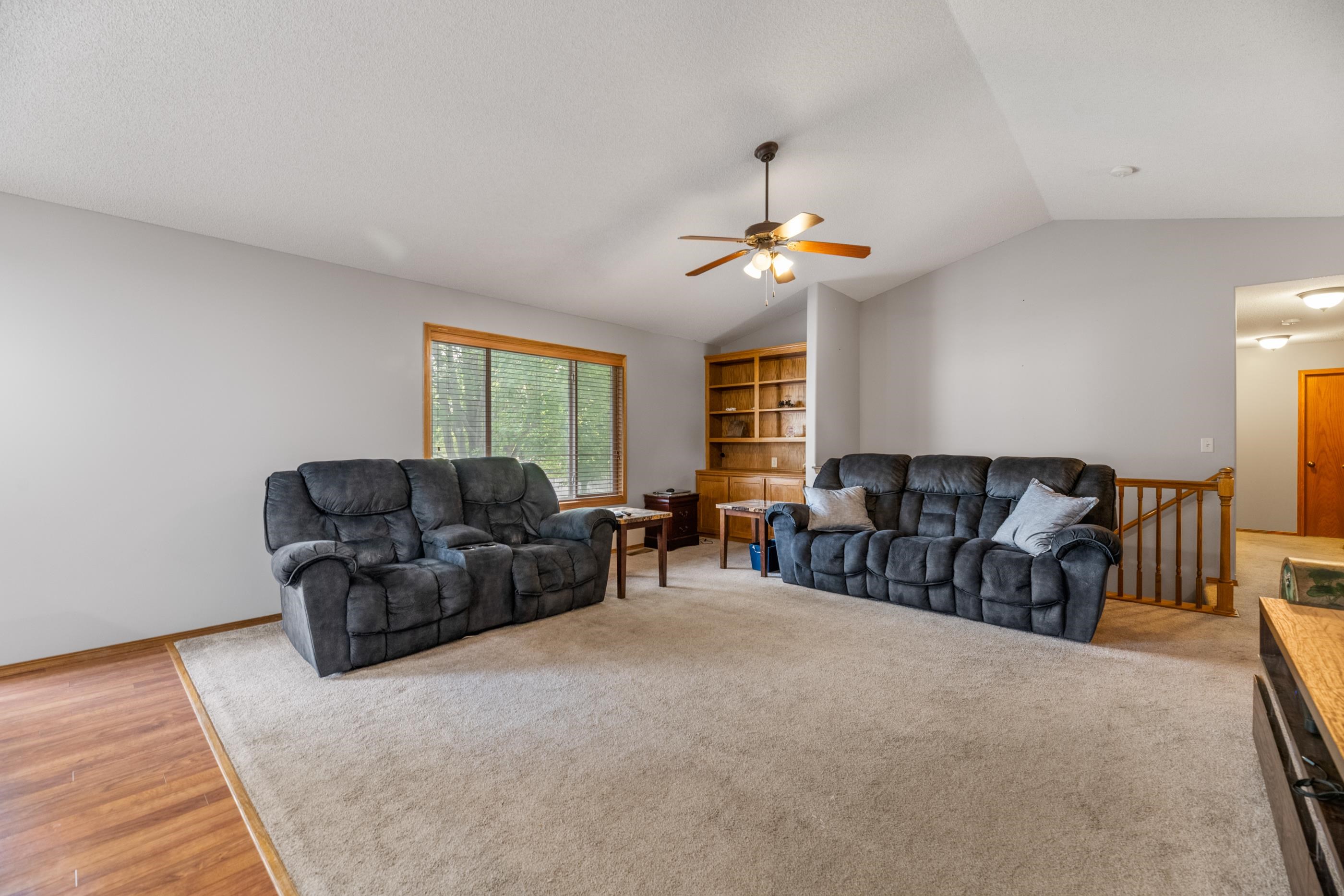 3542 N Lake Ridge Ct Property Photo 7