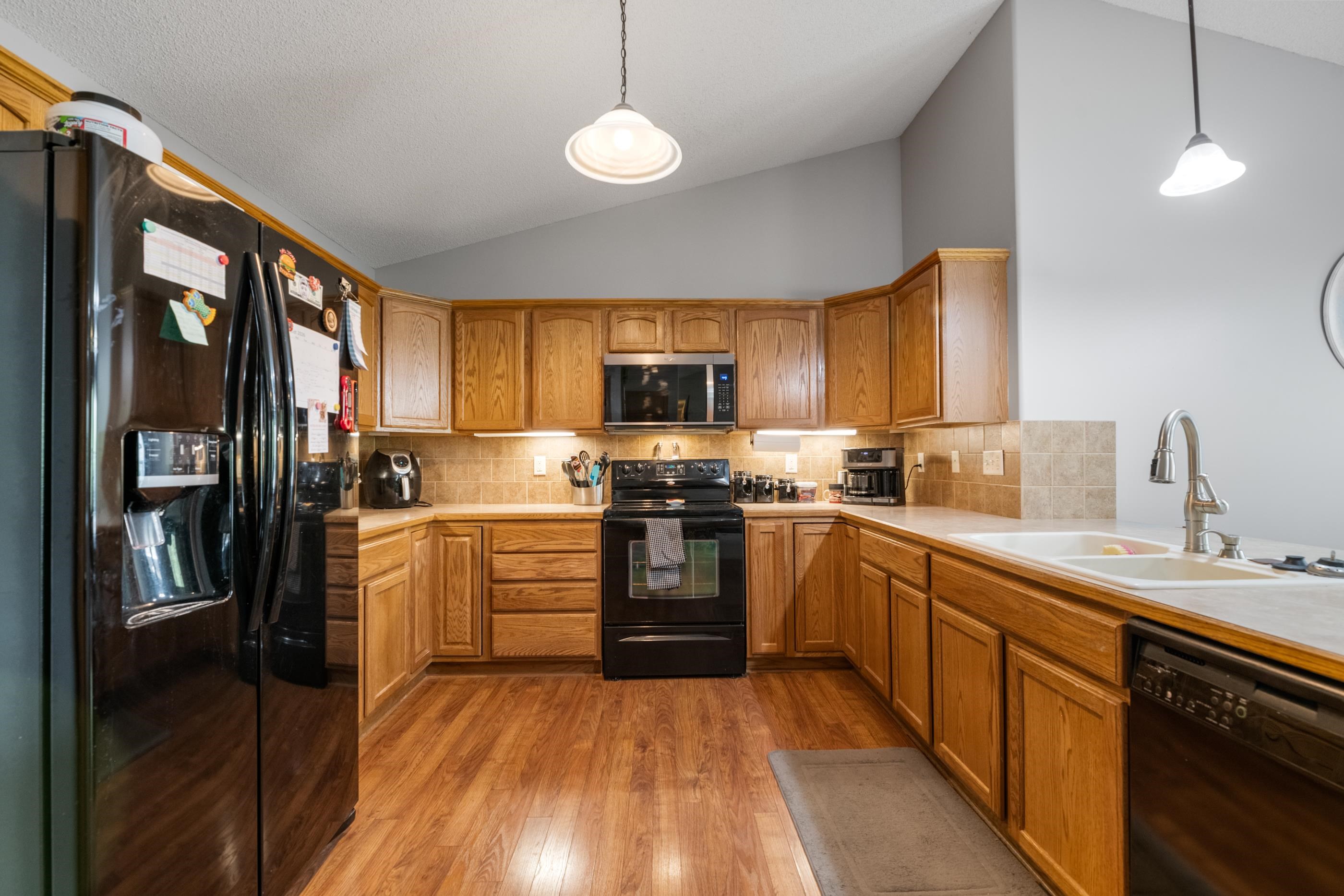 3542 N Lake Ridge Ct Property Photo 9