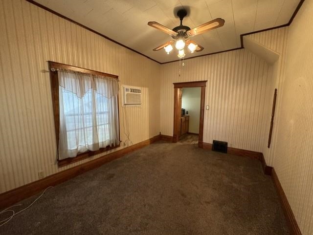 211 N Main Street Property Photo 4
