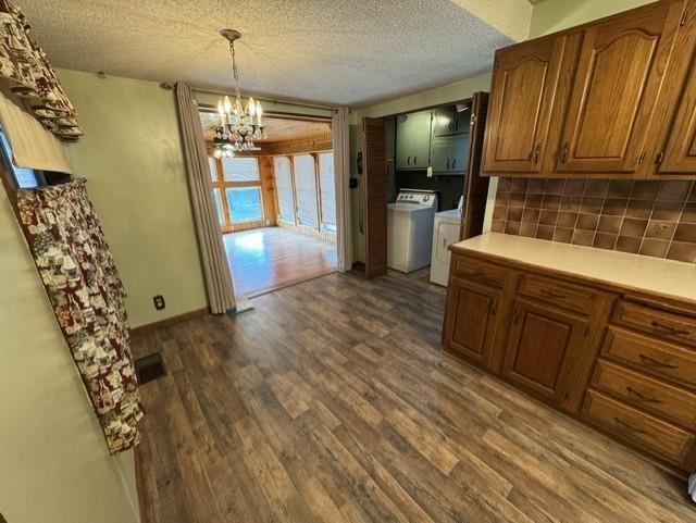 211 N Main Street Property Photo 14