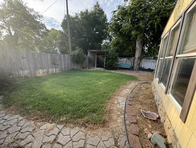 211 N Main Street Property Photo 26