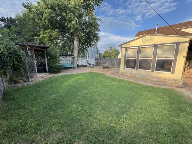 211 N Main Street Property Photo 27