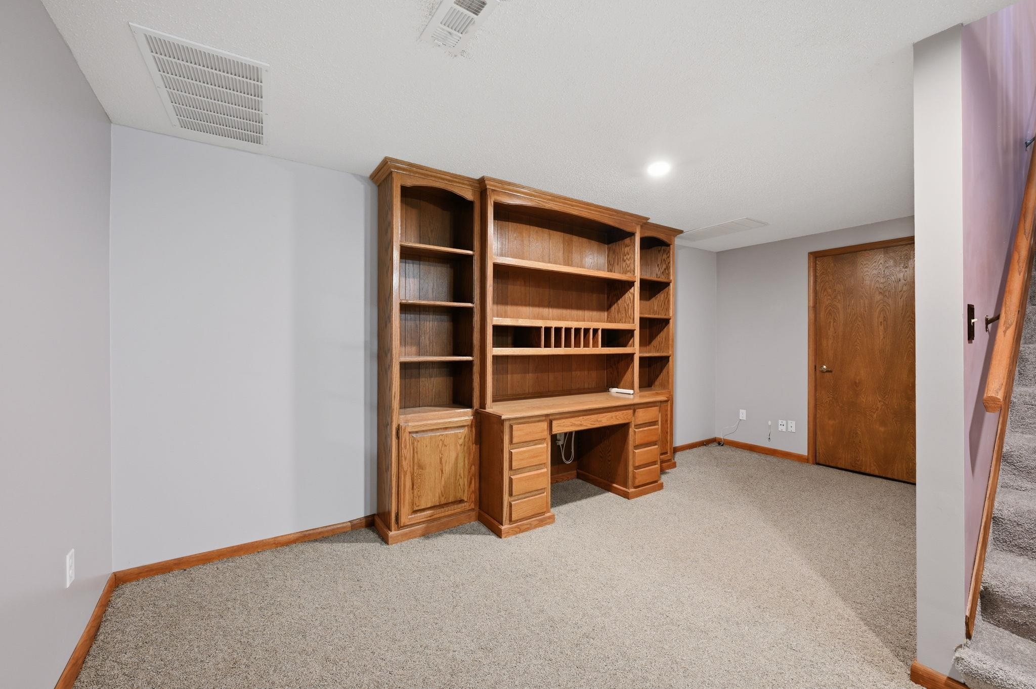 1837 N Reca Property Photo 23