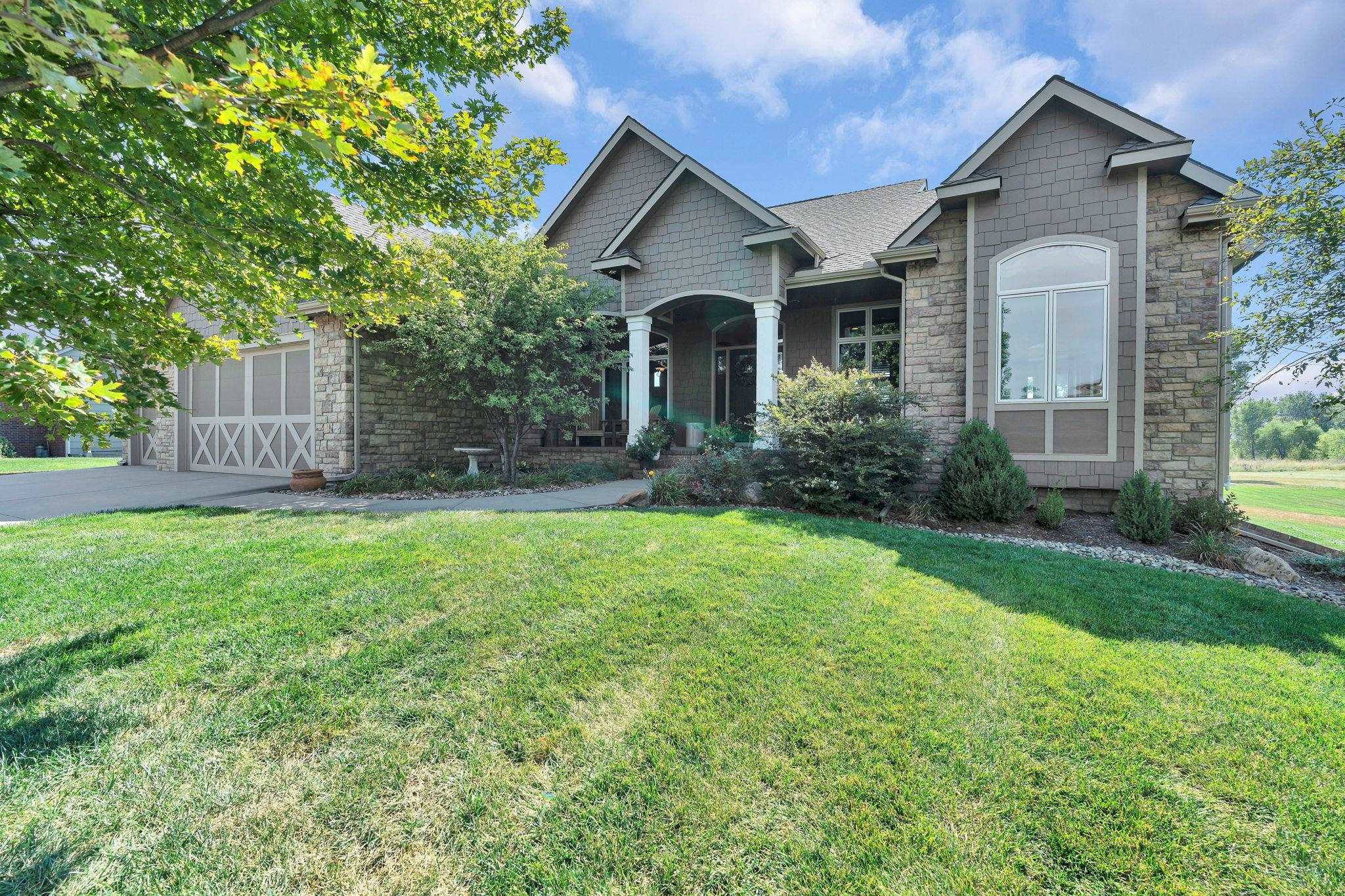 1717 E Elk Ridge Ave Property Photo 1