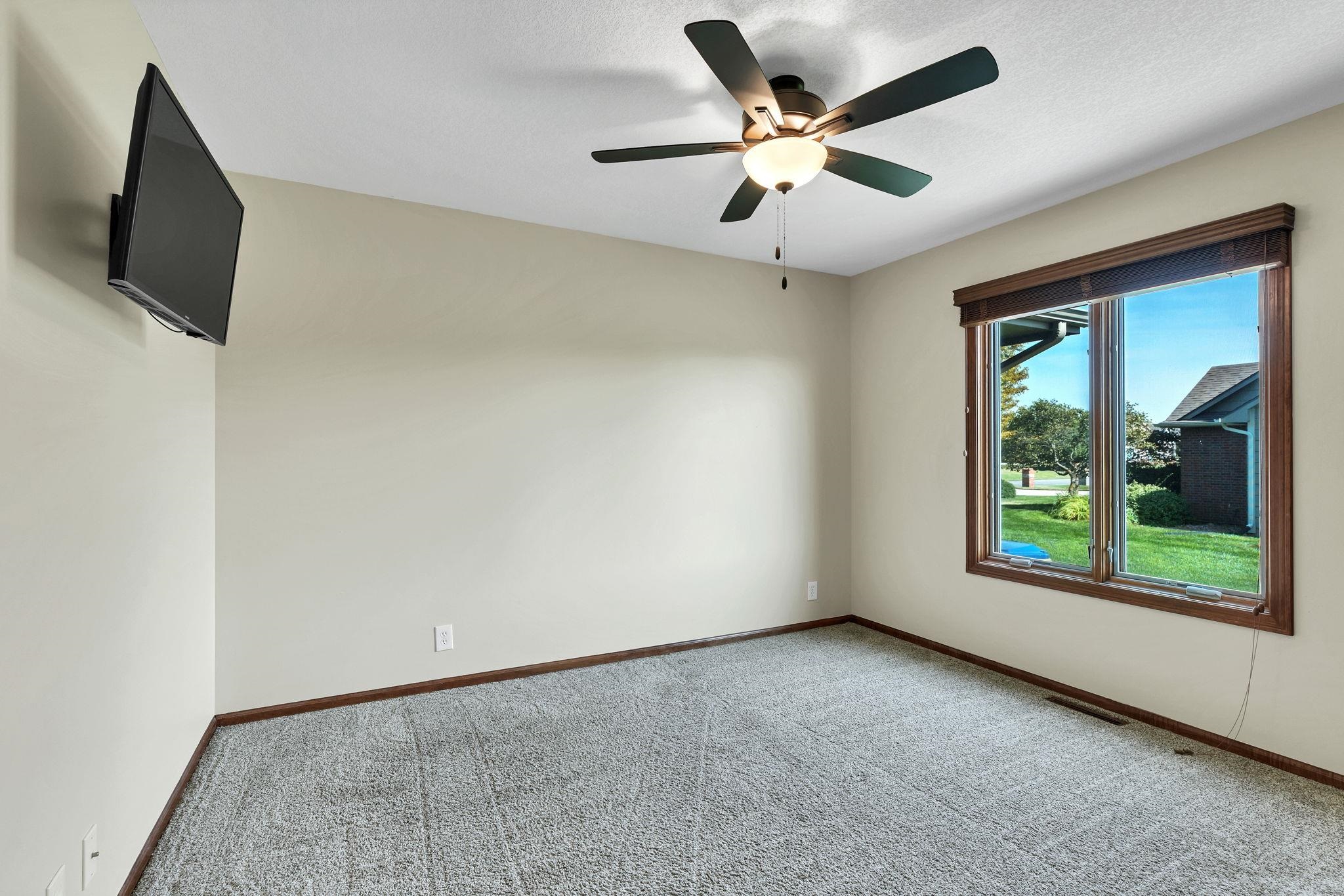1717 E Elk Ridge Ave Property Photo 23