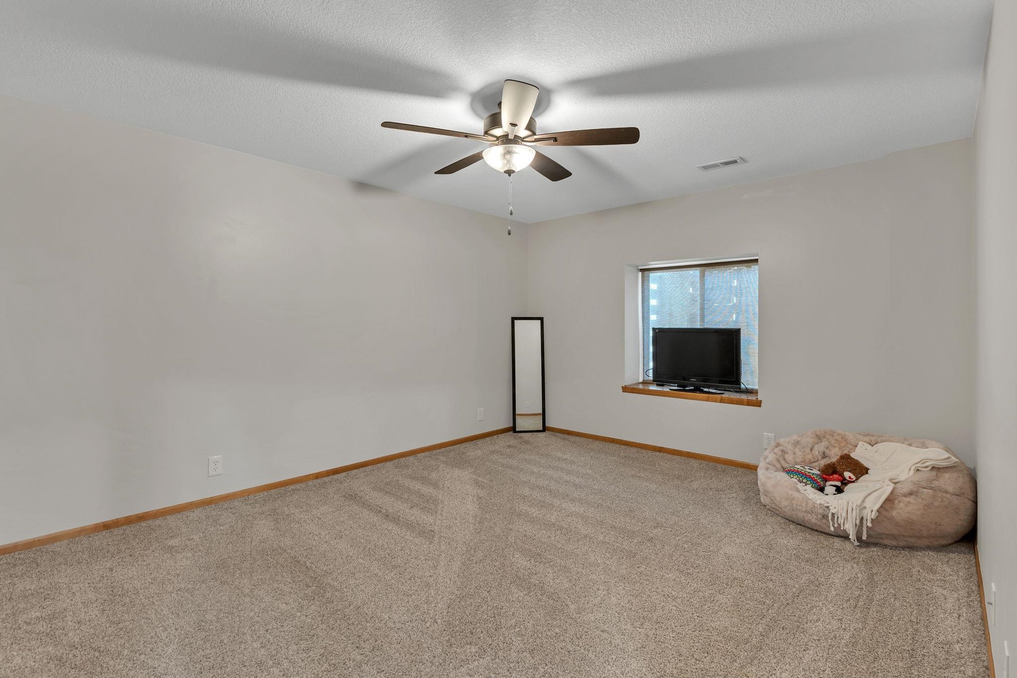 1717 E Elk Ridge Ave Property Photo 29