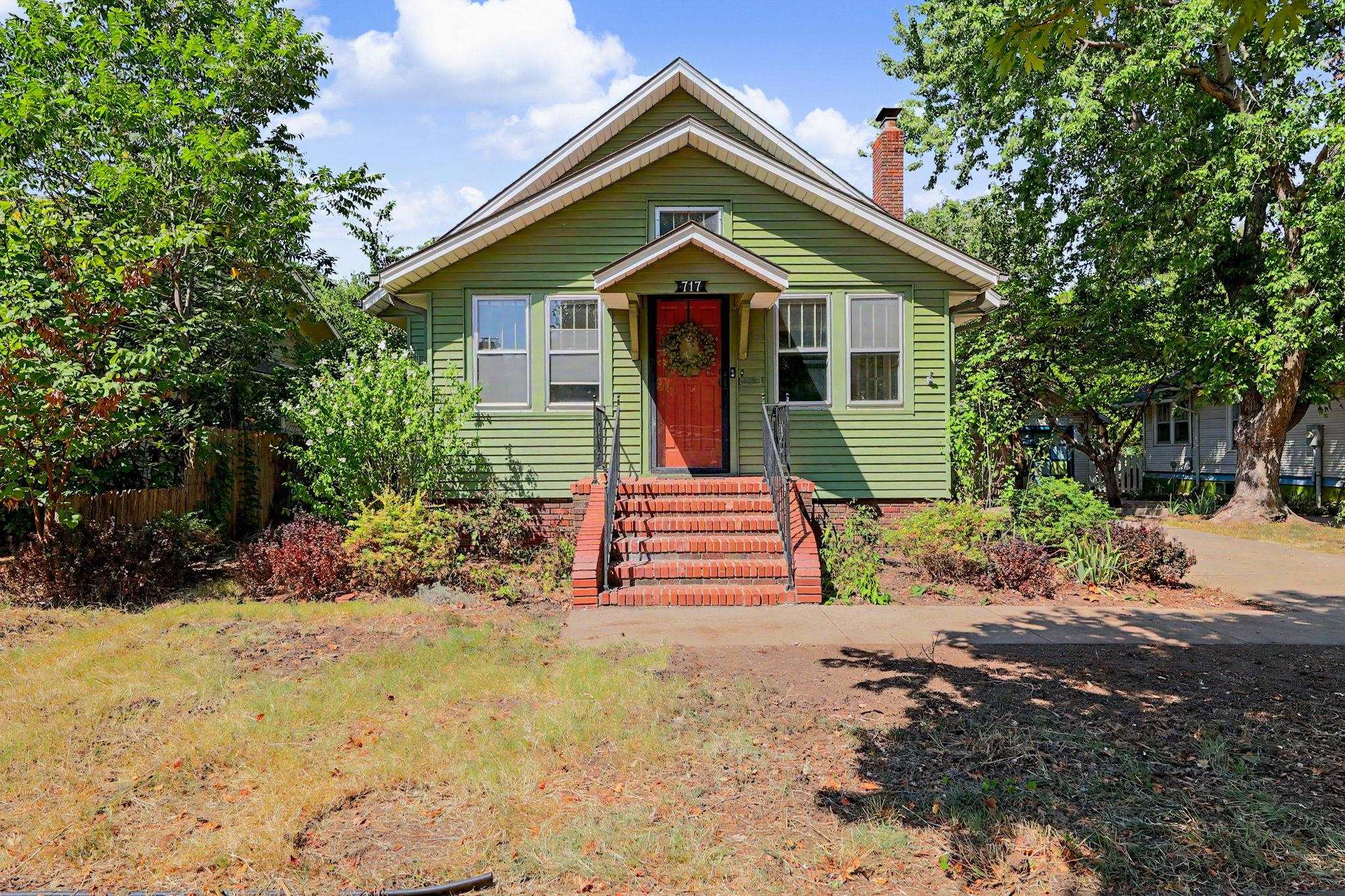 717 N High Property Photo 1
