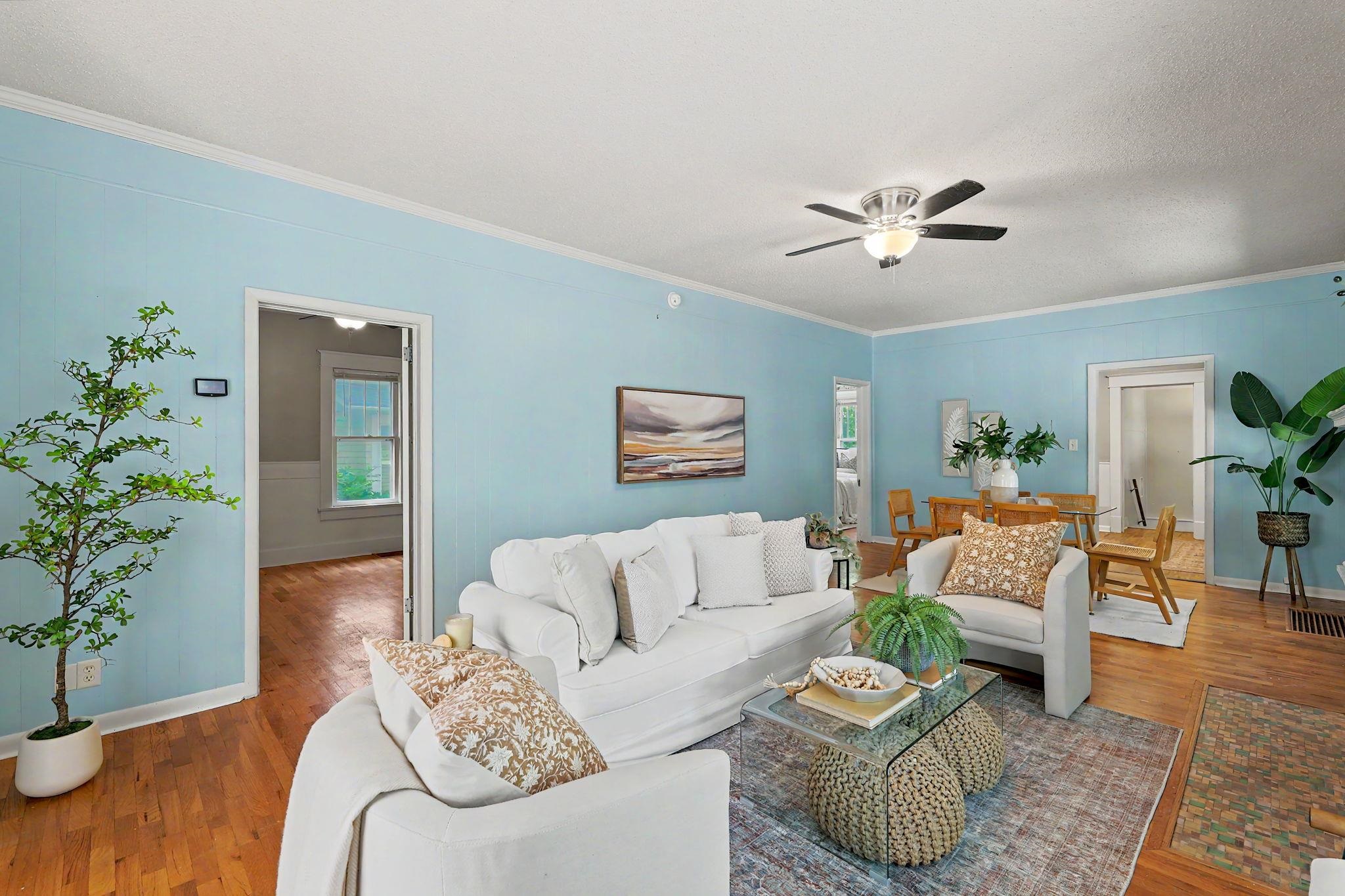 717 N High Property Photo 8