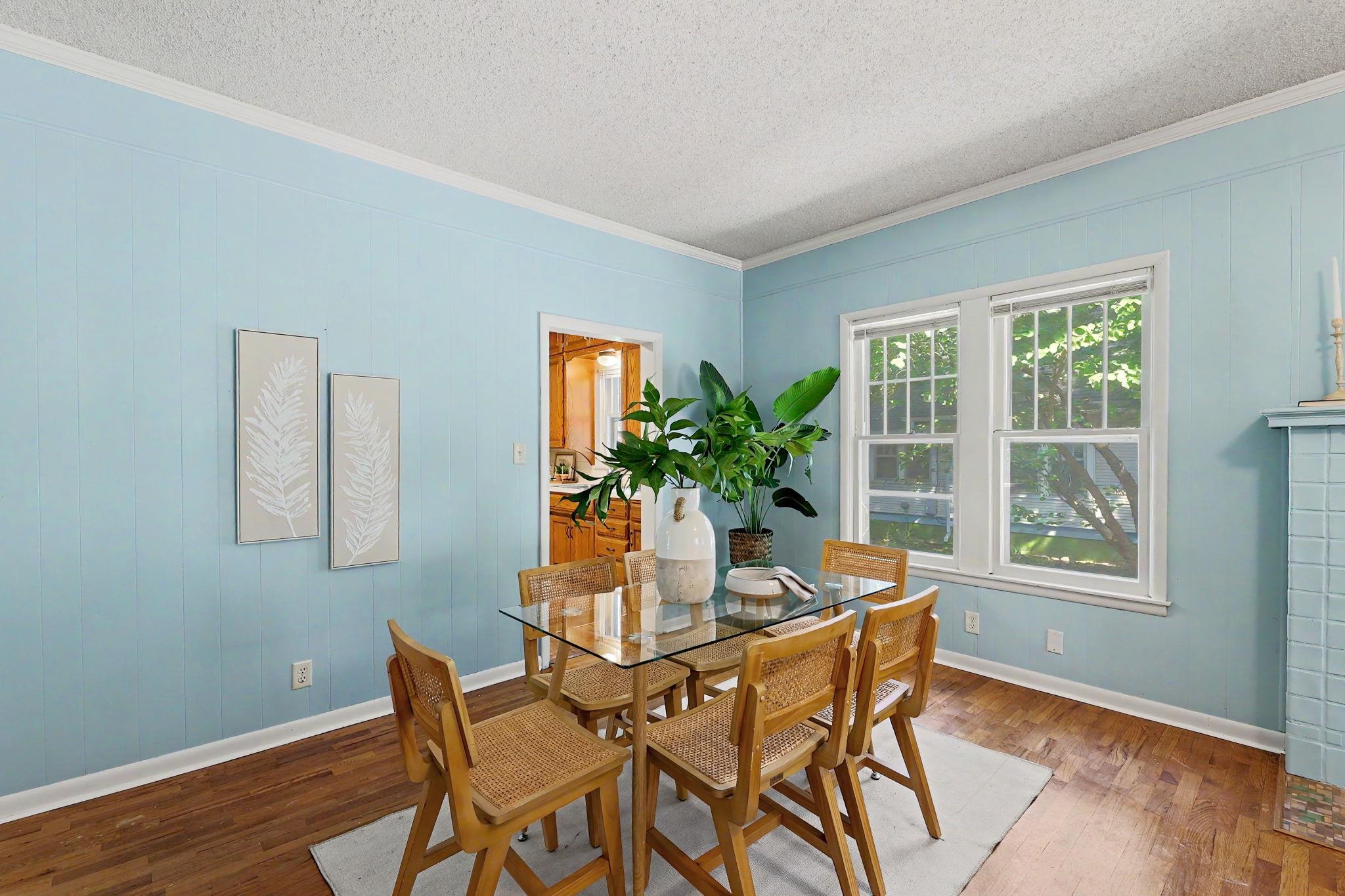 717 N High Property Photo 11