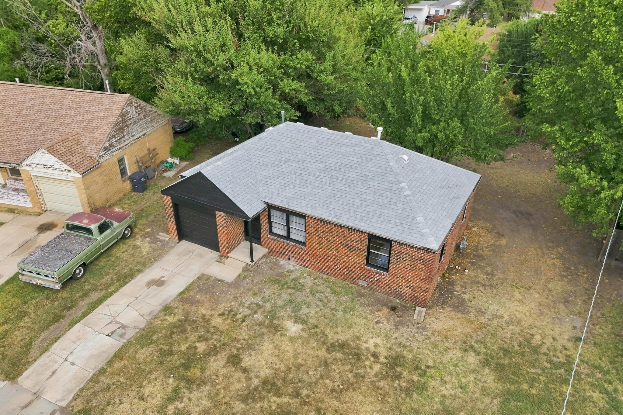 1639 N Kenmar Dr Property Photo 34