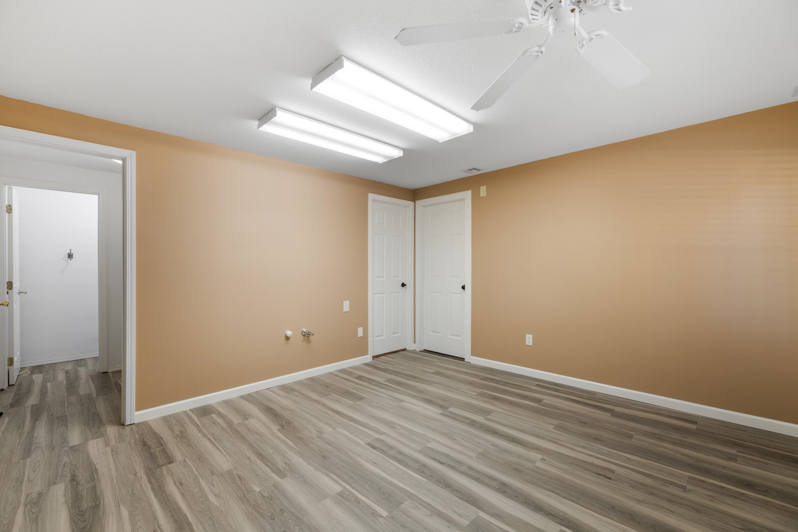 12206 E Killenwood Dr Property Photo 26