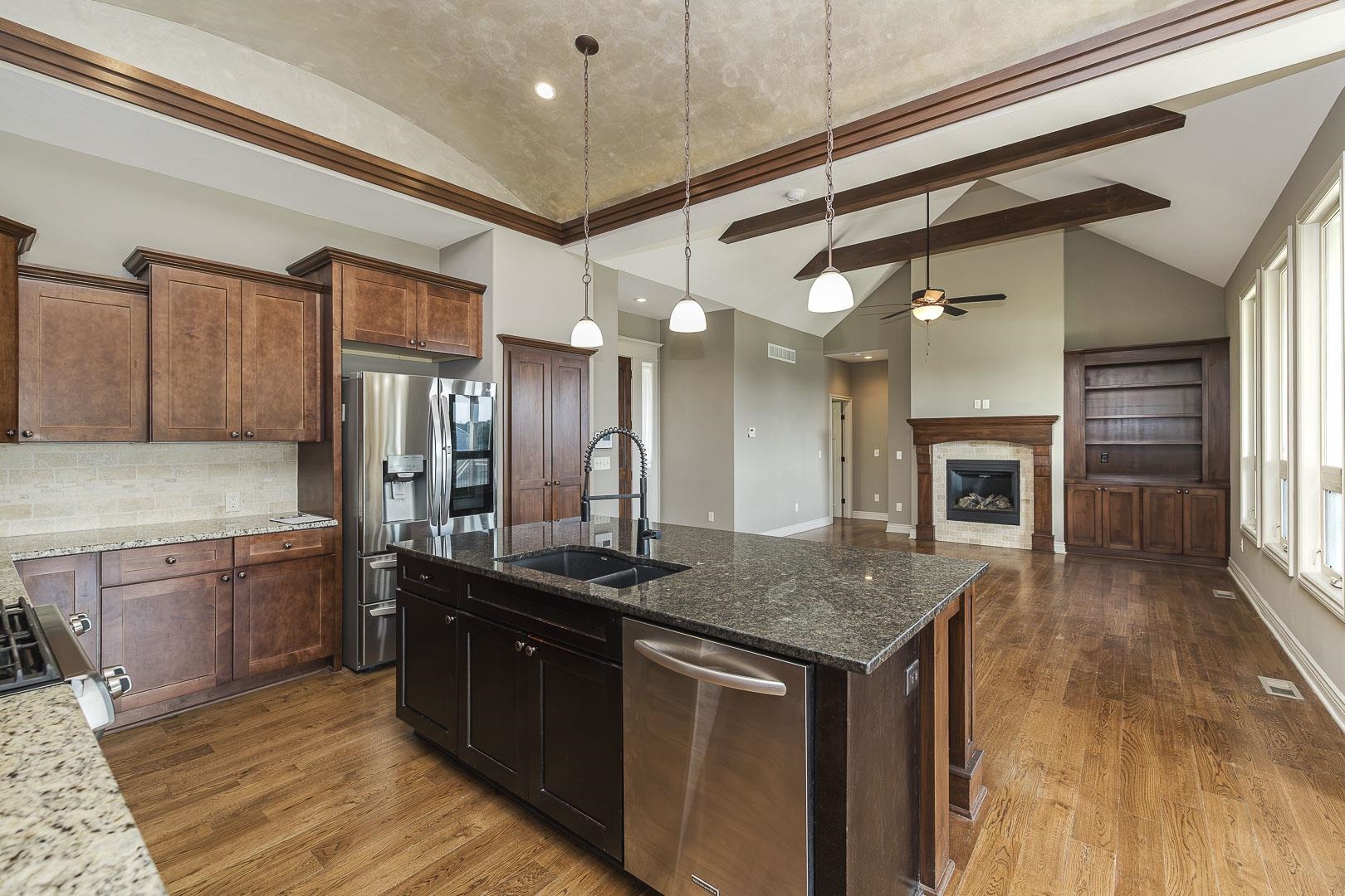 3306 N Chambers St. Property Photo 7