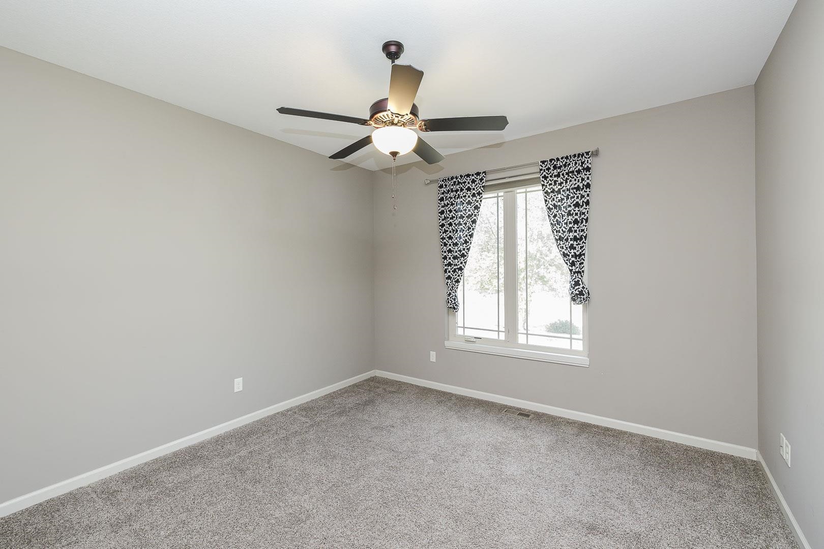 3306 N Chambers St. Property Photo 16