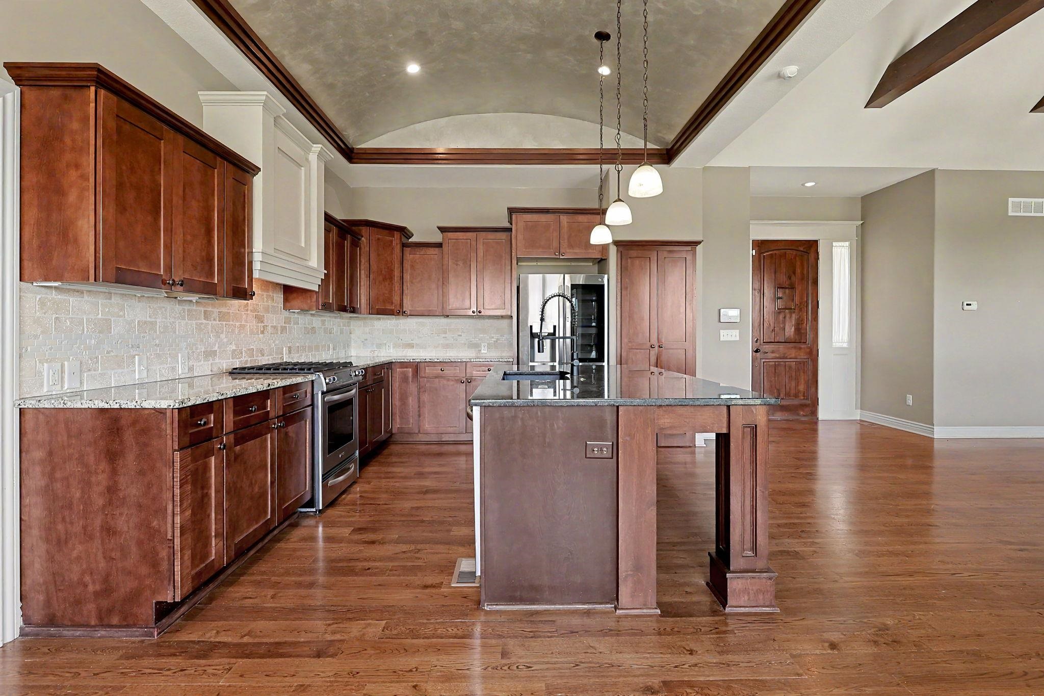 3306 N Chambers St. Property Photo 18