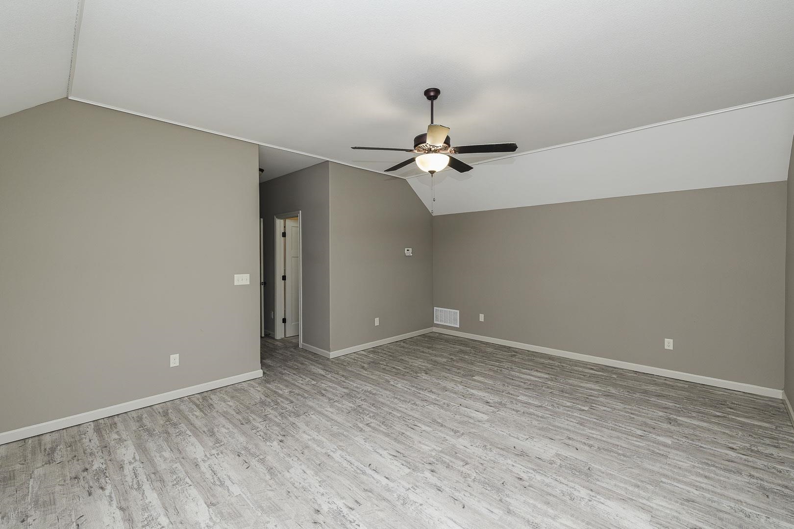 3306 N Chambers St. Property Photo 21