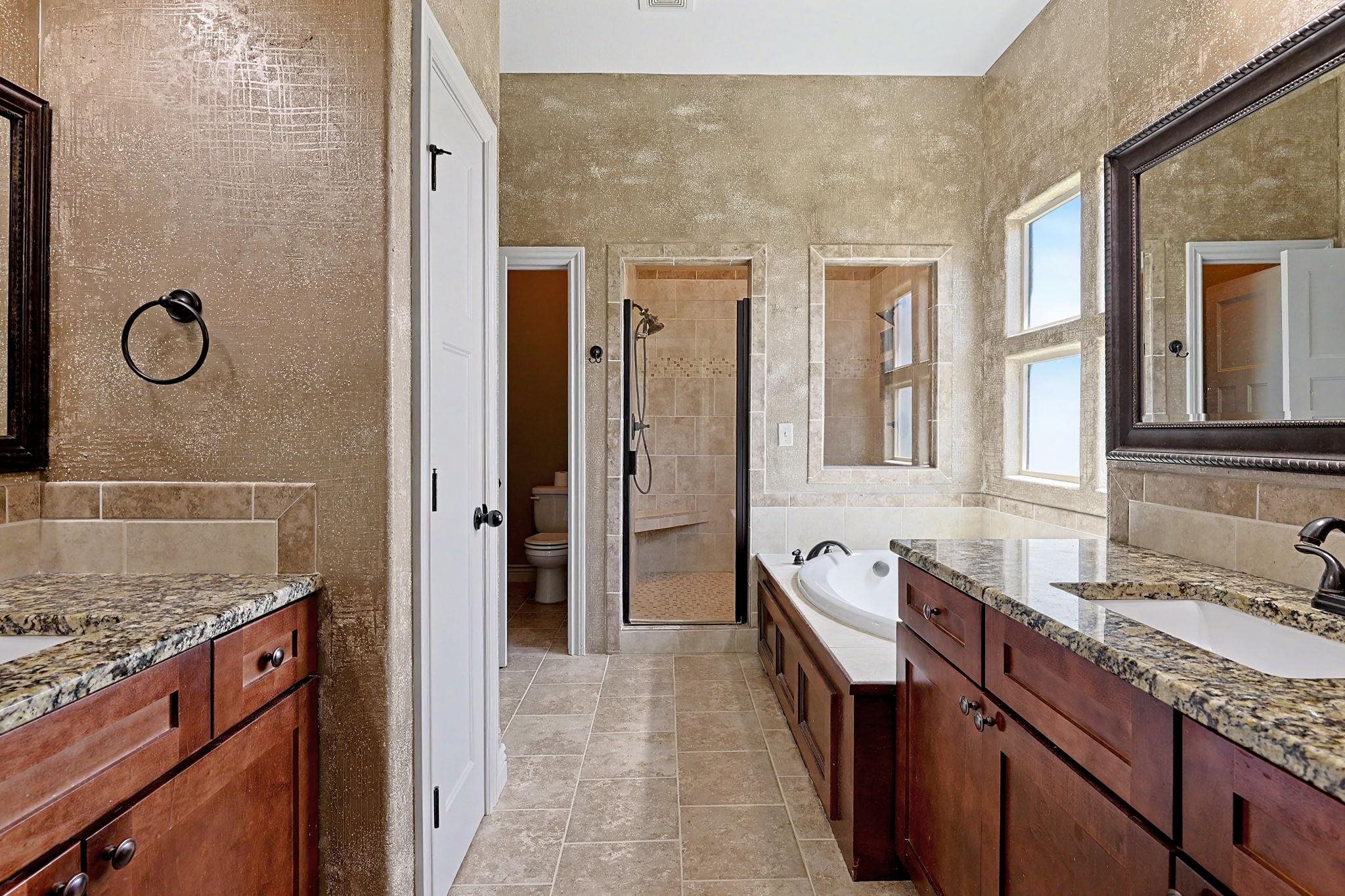 3306 N Chambers St. Property Photo 21