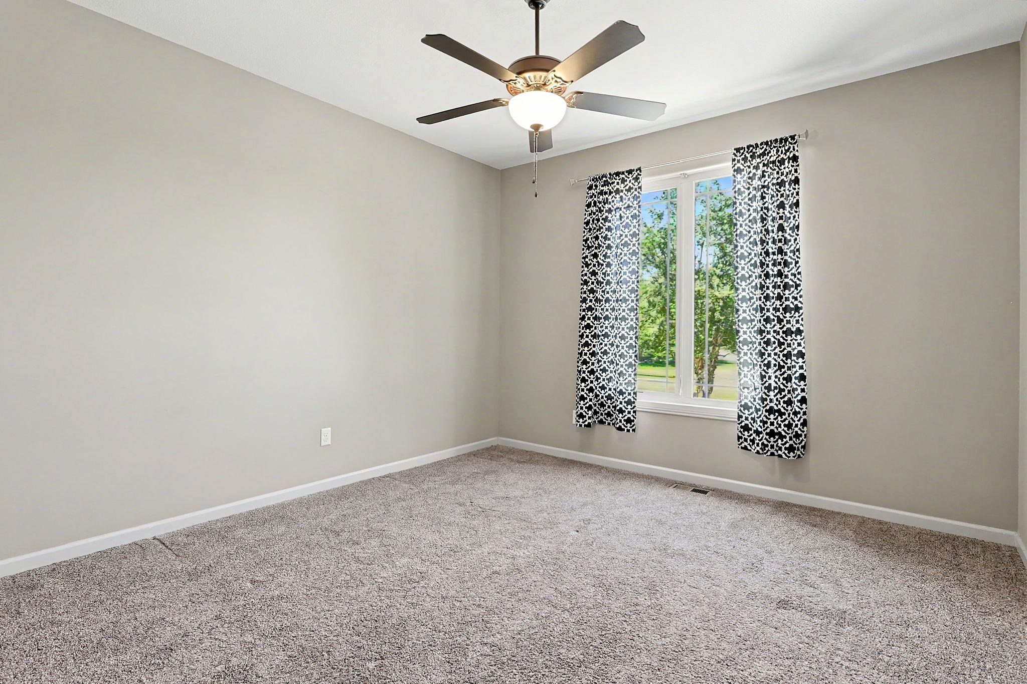 3306 N Chambers St. Property Photo 28