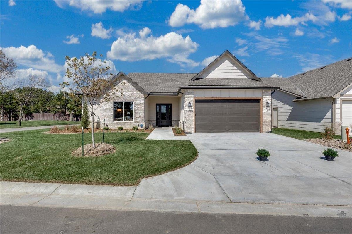 14280 Oakwood Property Photo 1