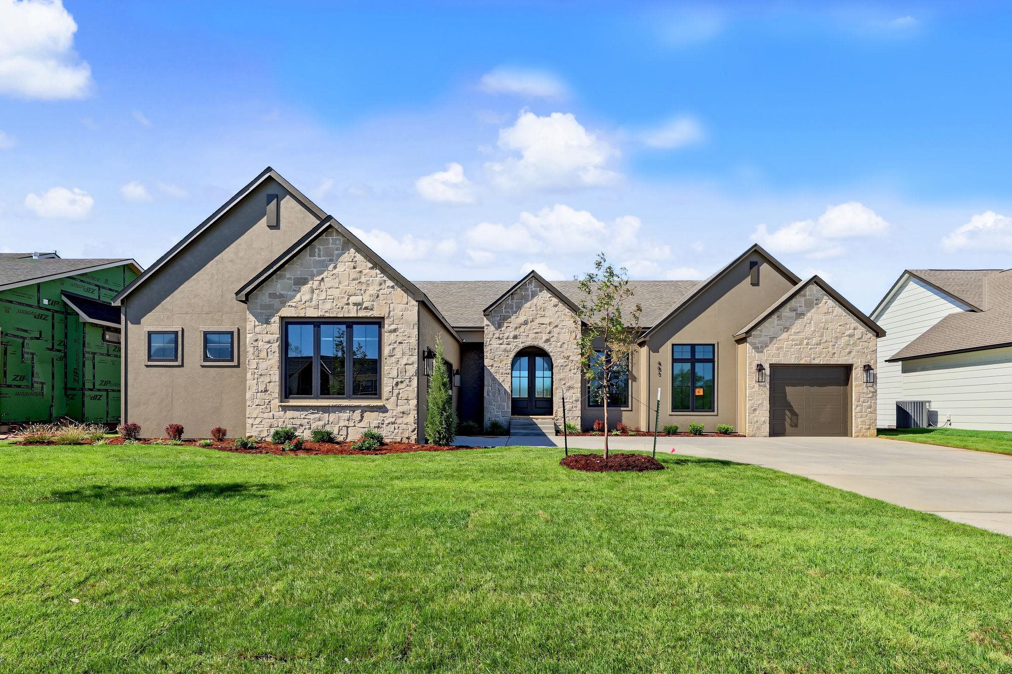 483 N Birkdale Property Photo 1