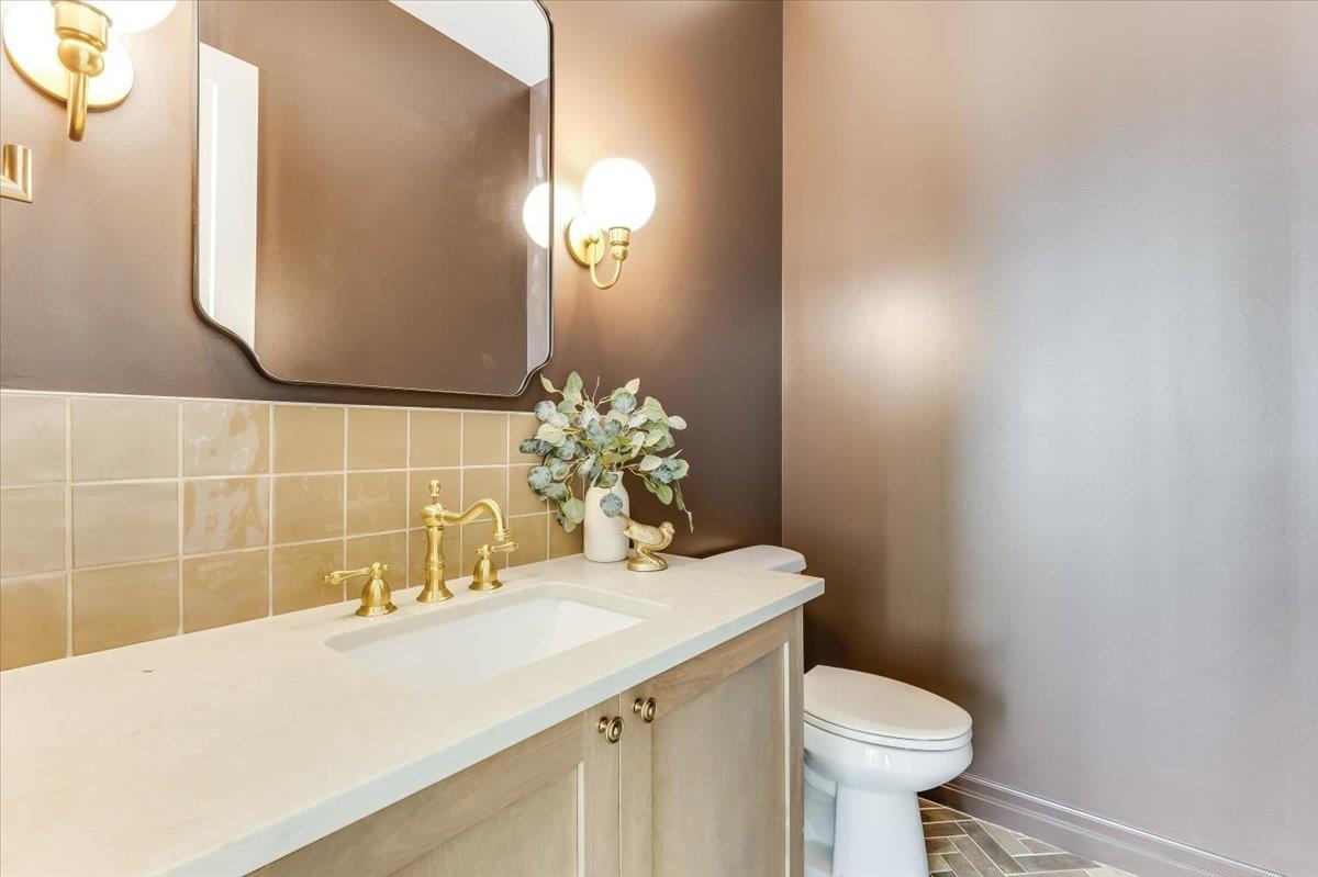 483 N Birkdale Property Photo 13