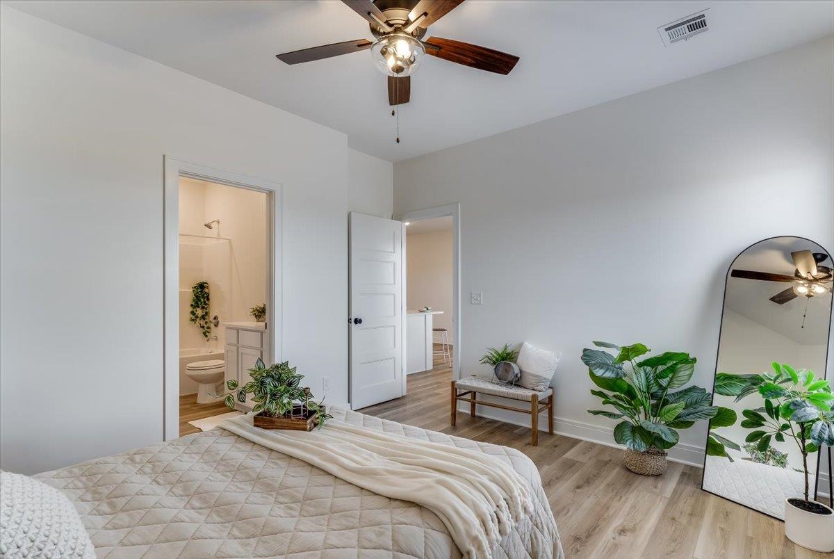 5425 W Rolly Property Photo 10