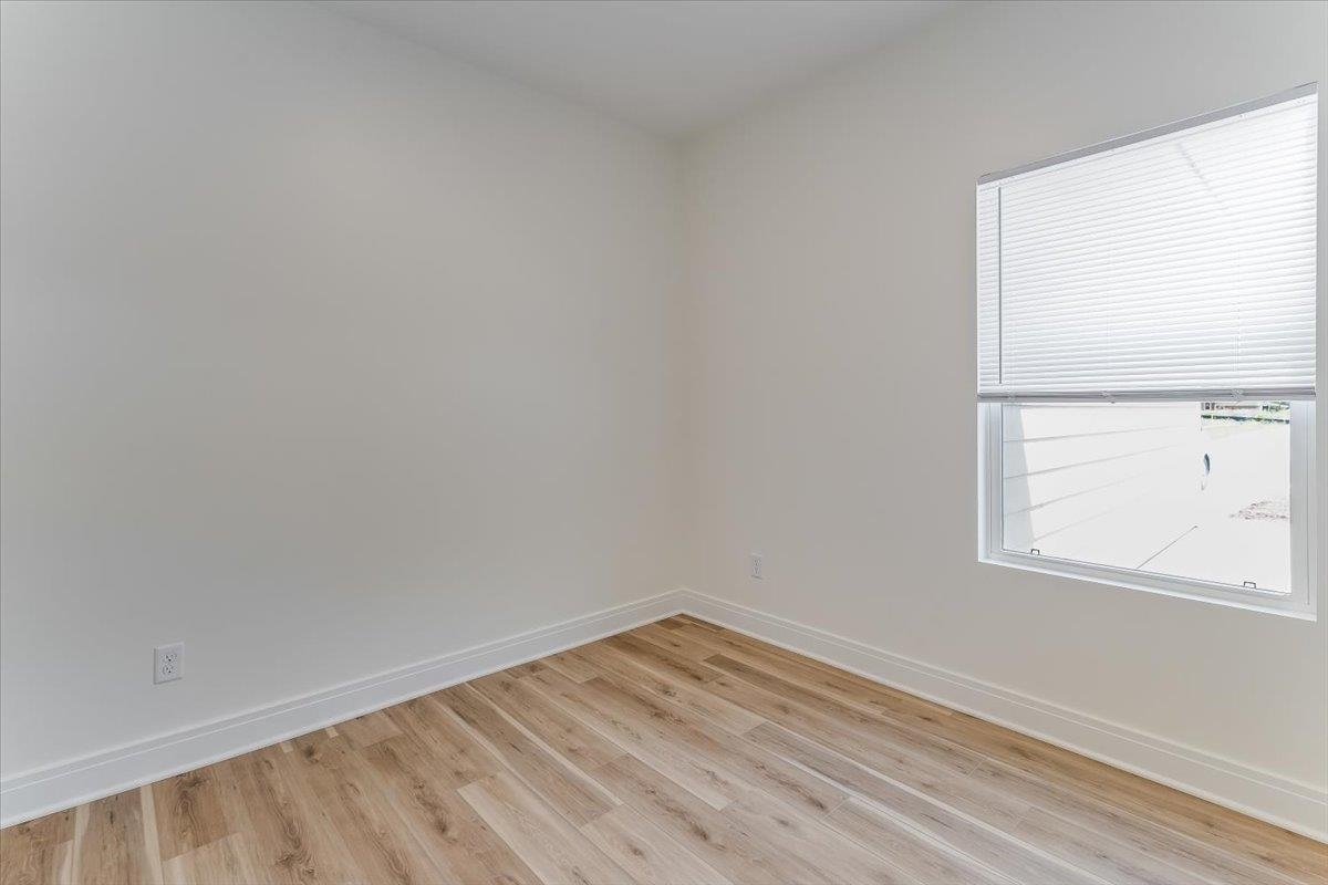 5425 W Rolly Property Photo 13