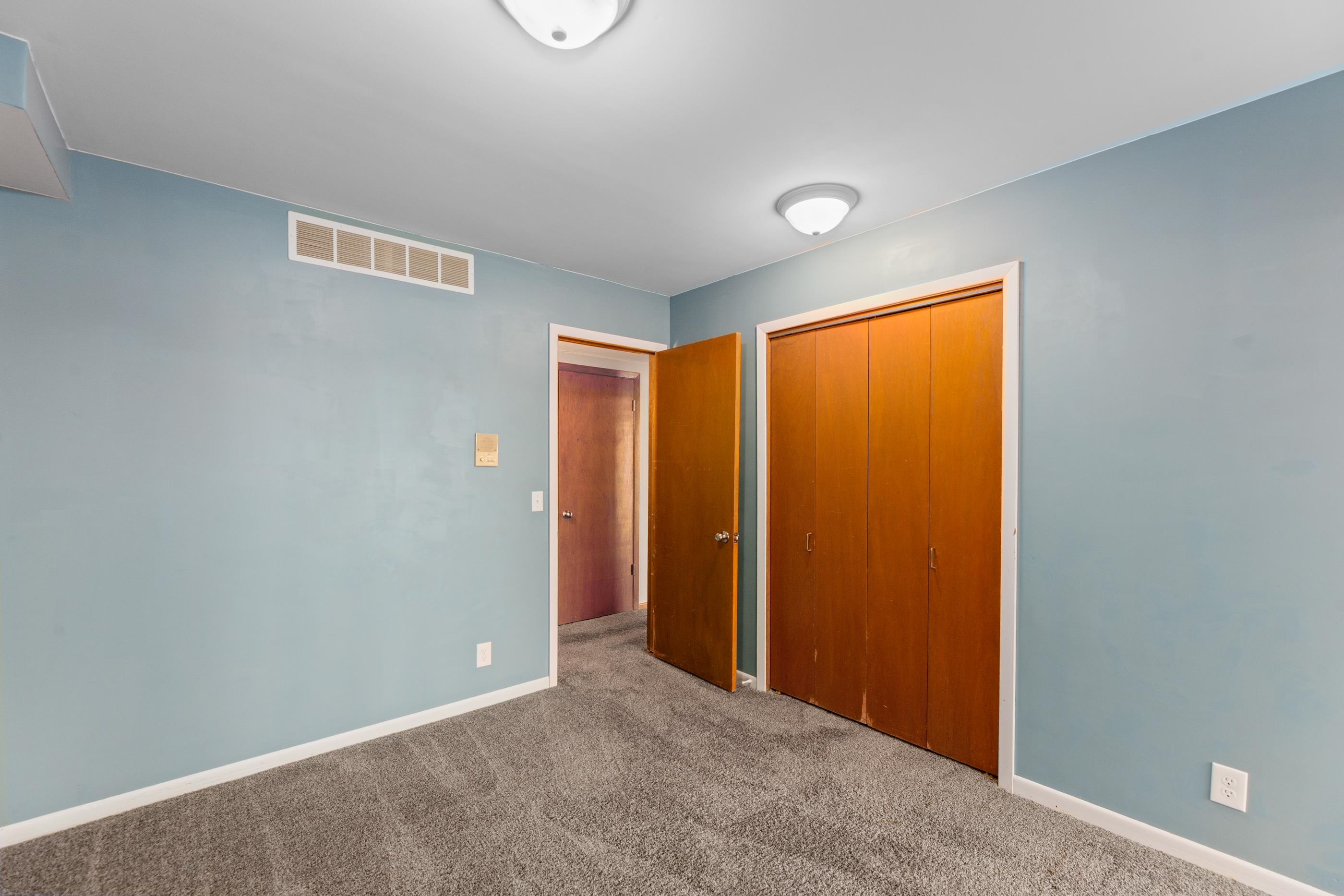 23 S Lakeview Dr Property Photo 24